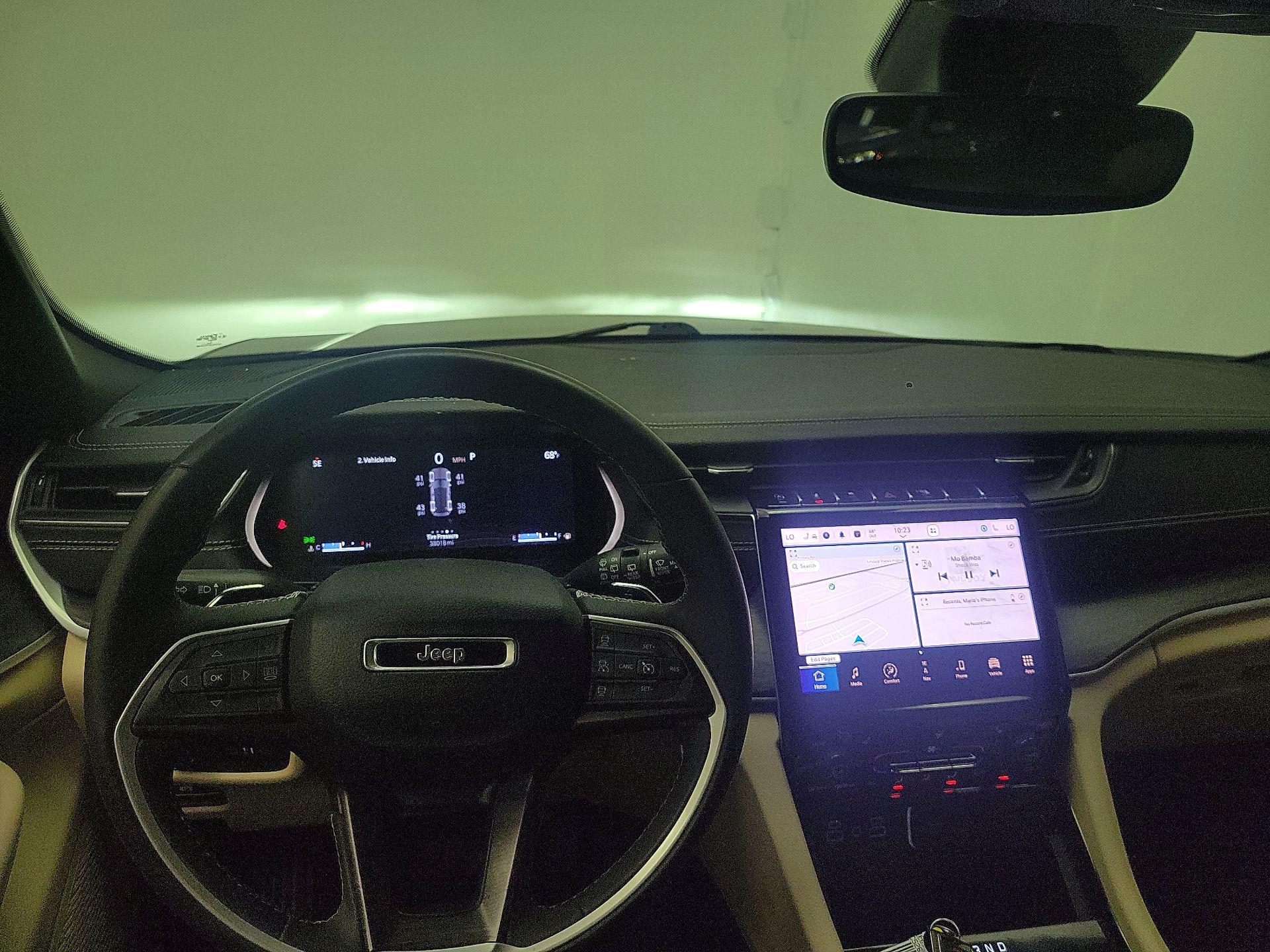 Thumbnail: 2023 Jeep Grand Cherokee - 8