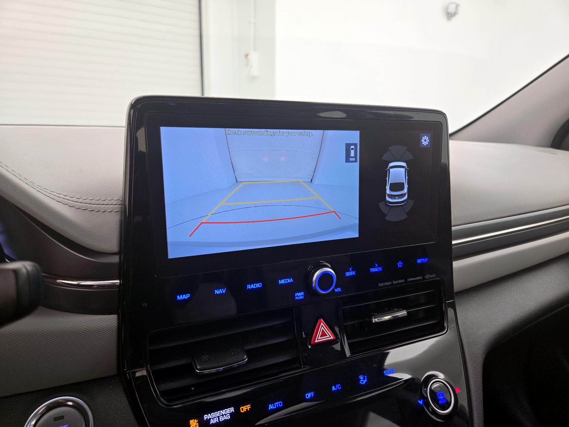 Thumbnail: 2020 Hyundai Ioniq - 15