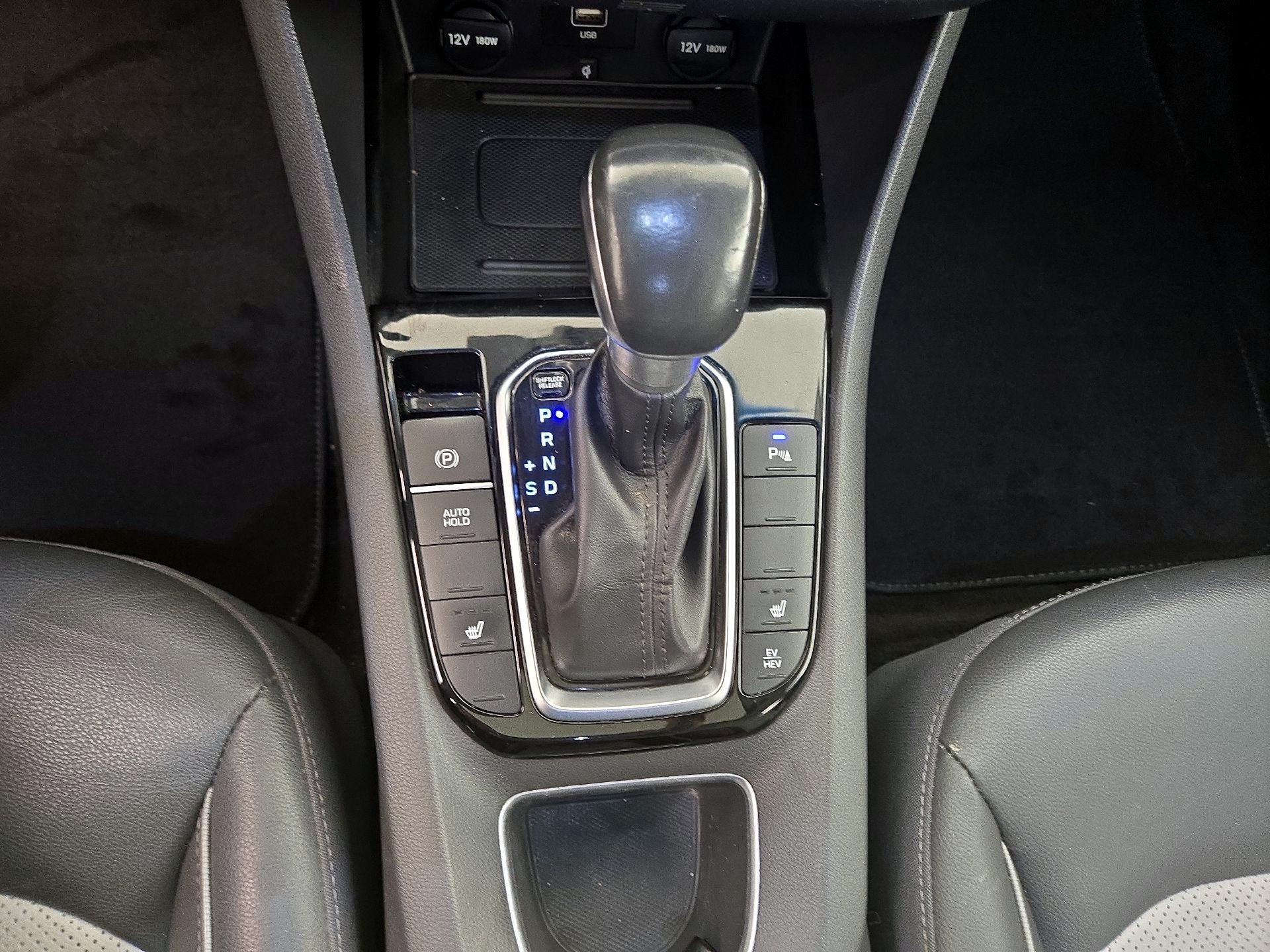 Thumbnail: 2020 Hyundai Ioniq - 18