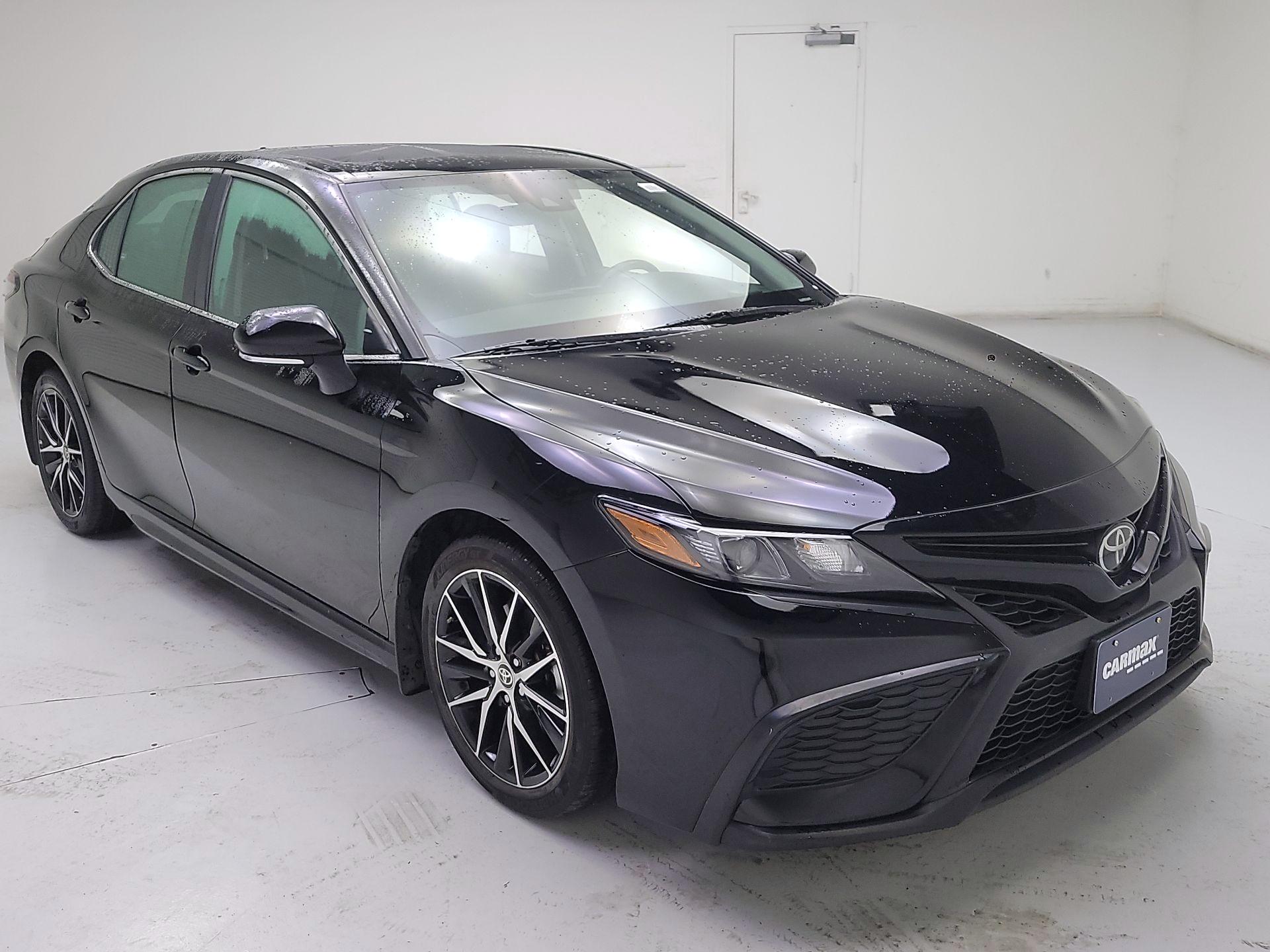 Thumbnail: 2022 Toyota Camry - 1