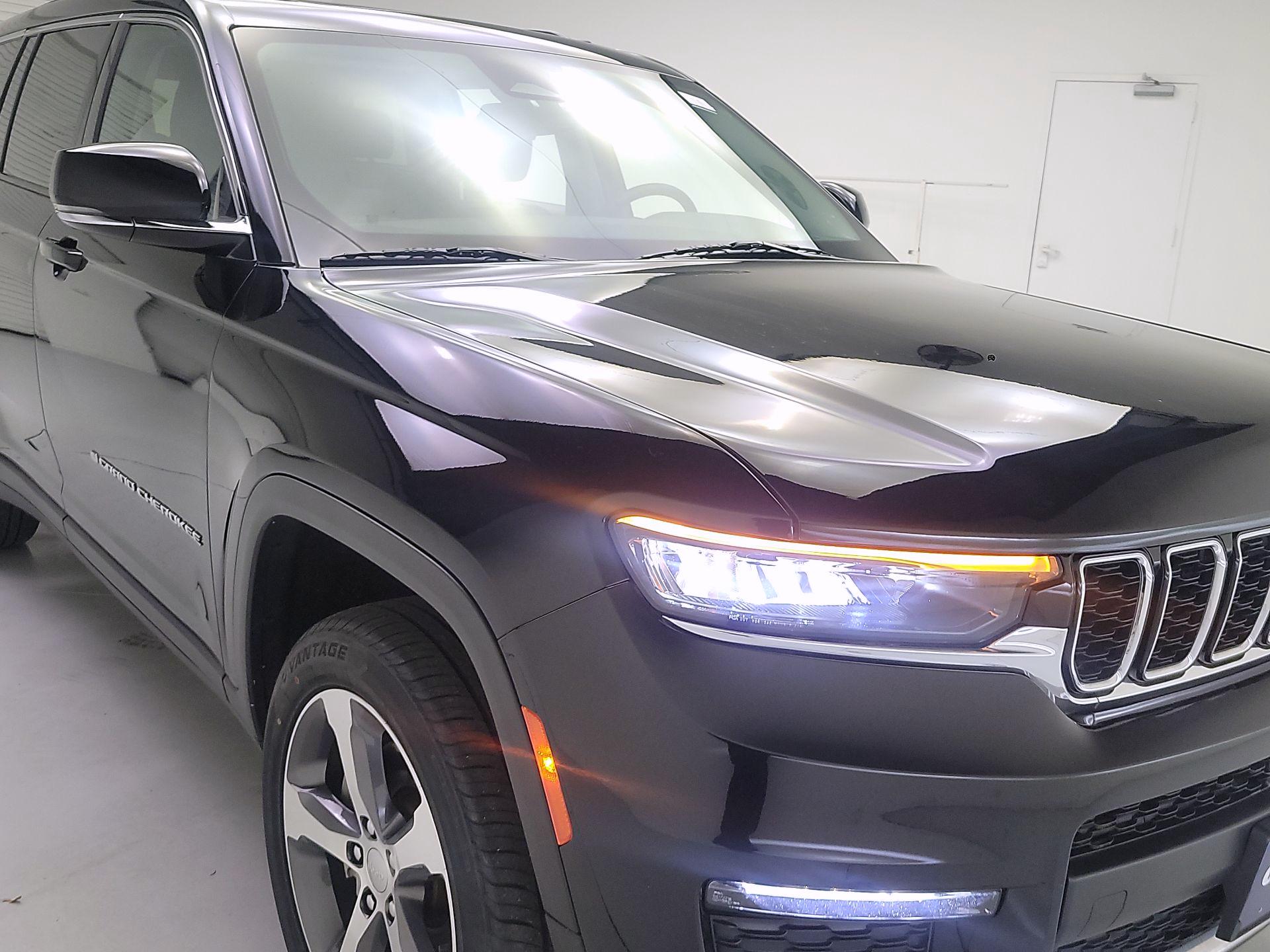 Thumbnail: 2023 Jeep Grand Cherokee L - 1