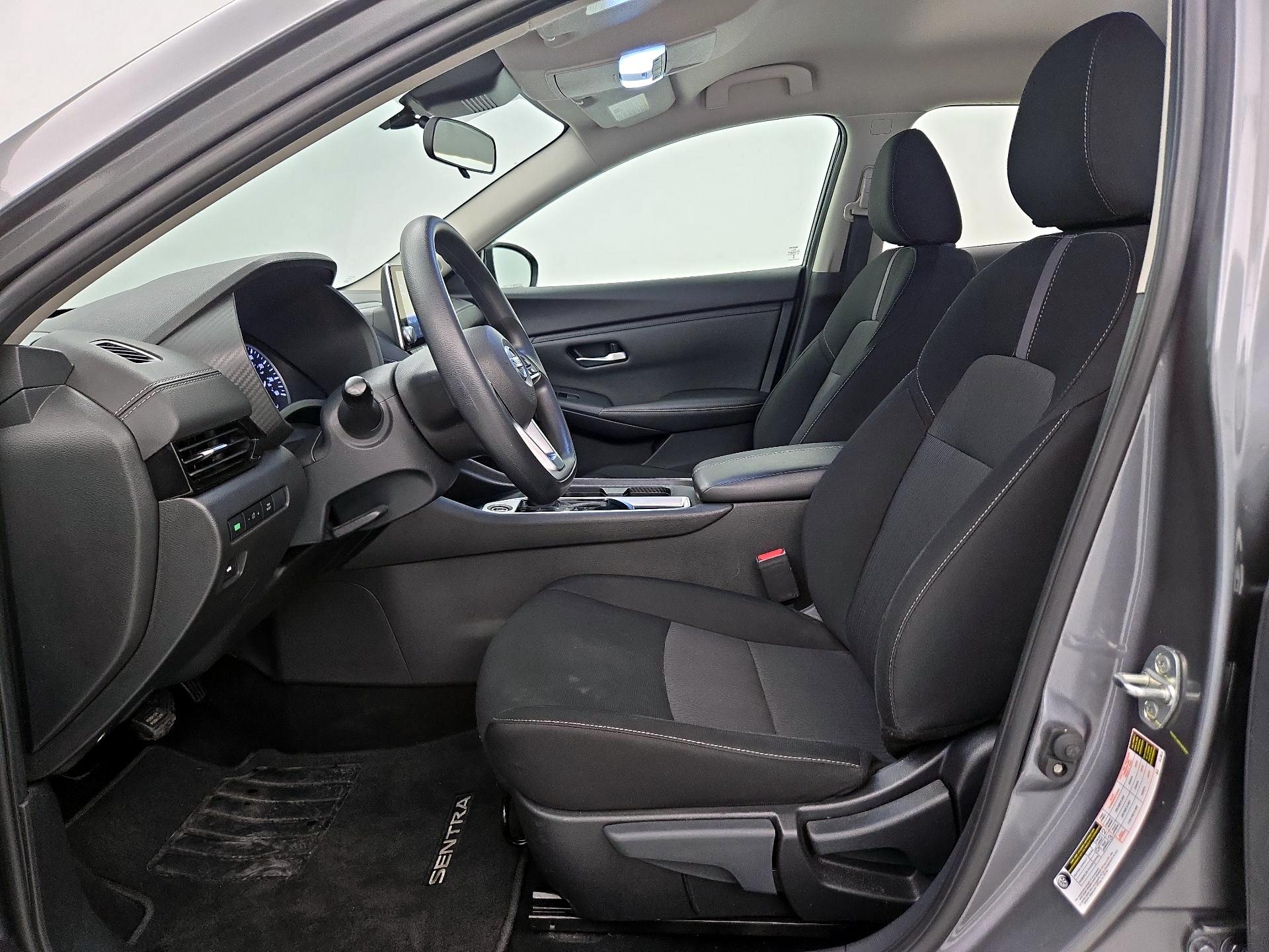 Thumbnail: 2023 Nissan Sentra - 11