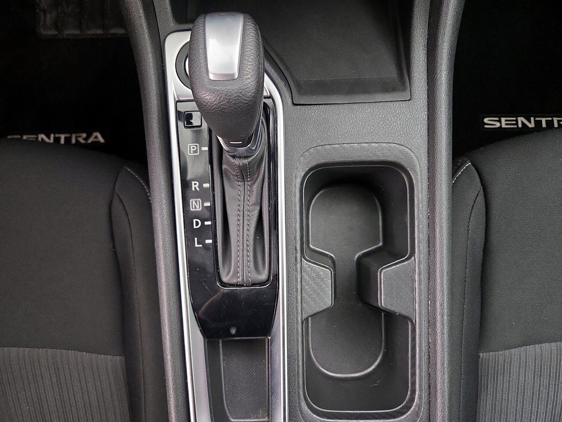 Thumbnail: 2023 Nissan Sentra - 17