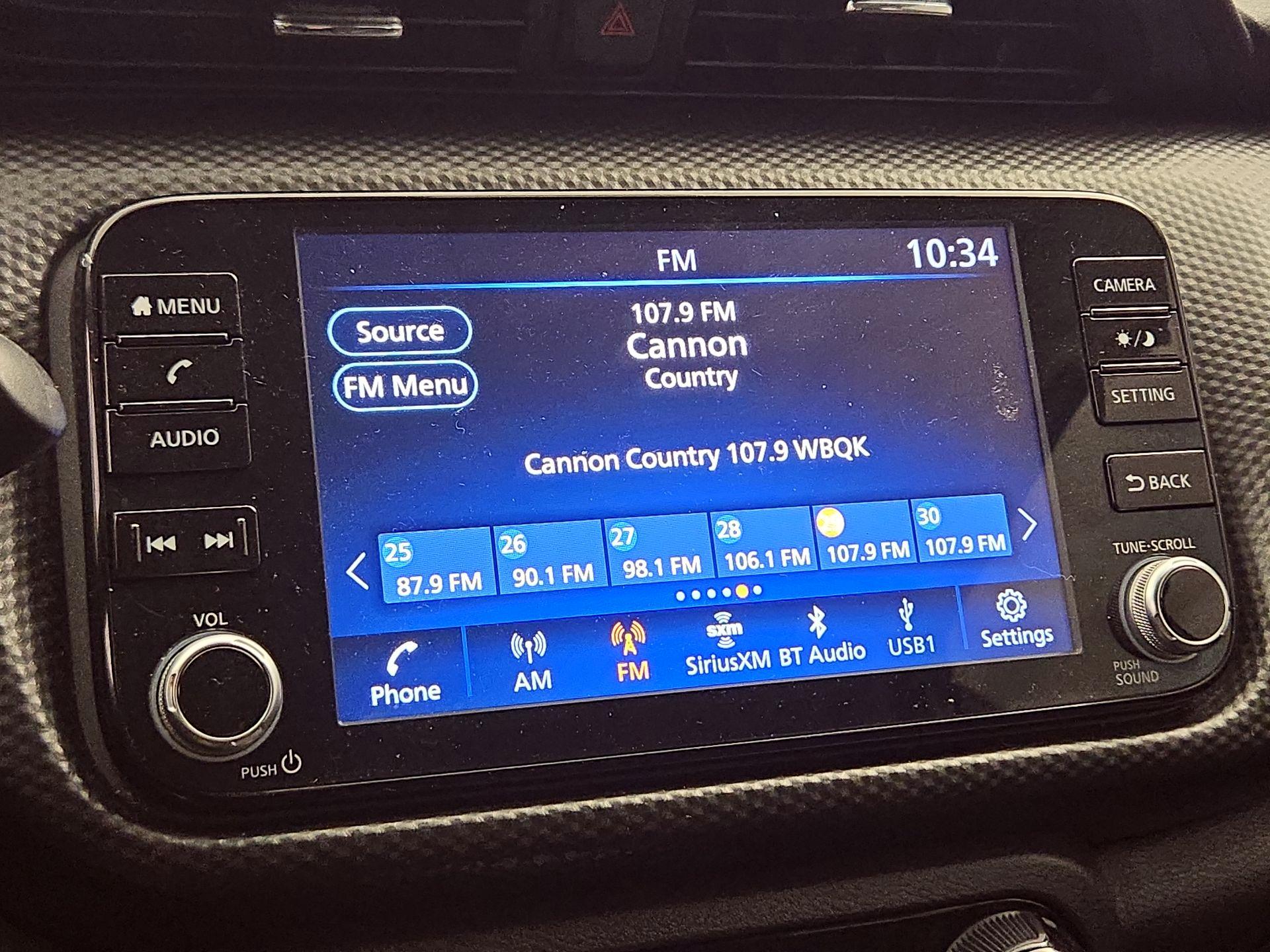 Thumbnail: 2021 Nissan Kicks - 15