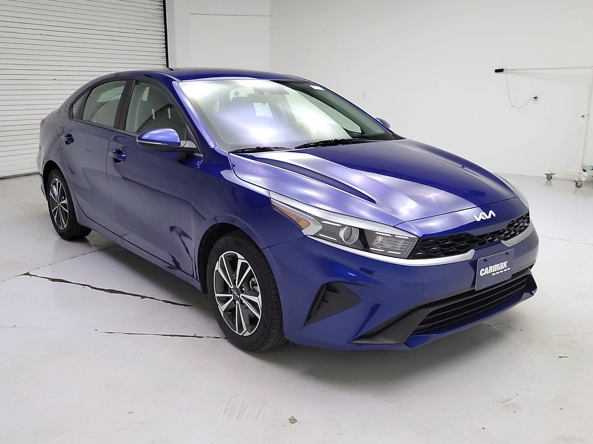 Thumbnail: 2024 Kia Forte - 1