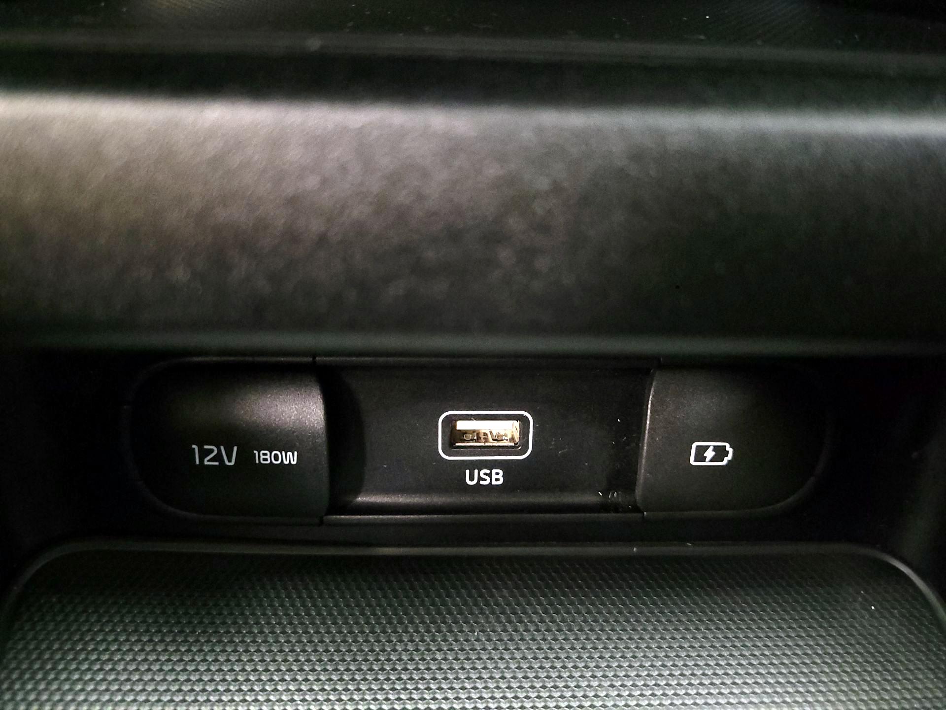 Thumbnail: 2024 Kia Forte - 16