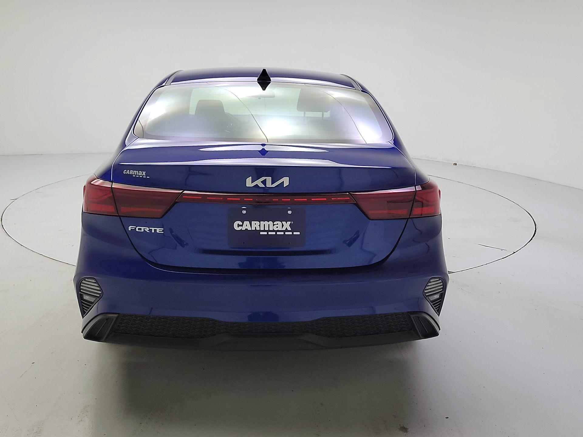 Thumbnail: 2024 Kia Forte - 6