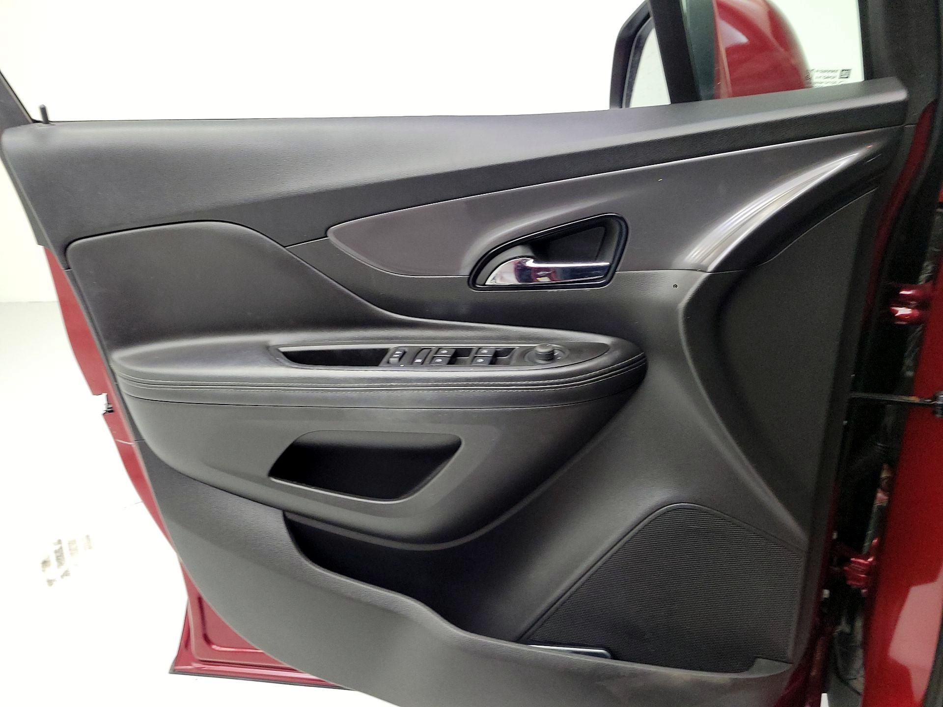 Thumbnail: 2021 Buick Encore - 10