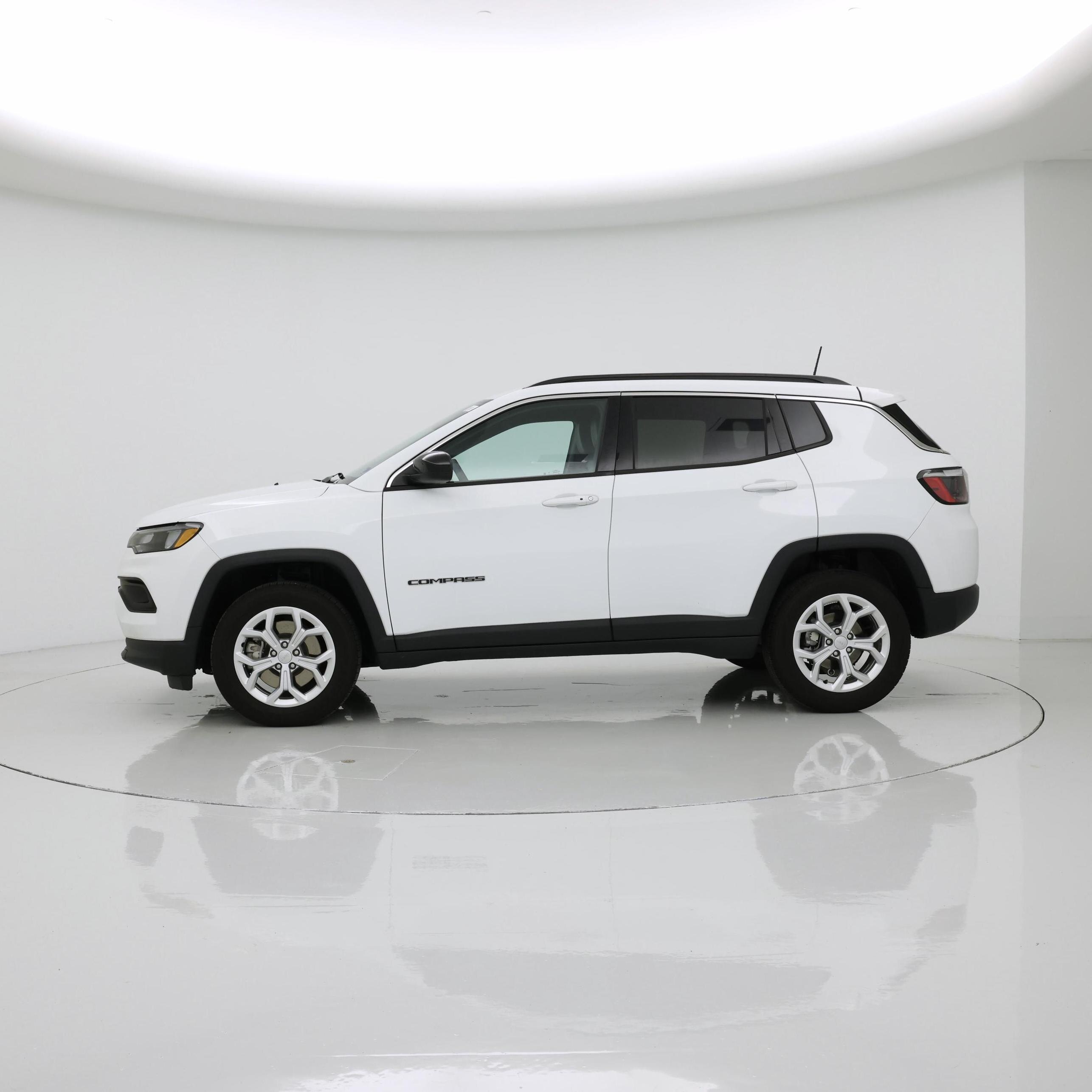 Thumbnail: 2024 Jeep Compass - 3