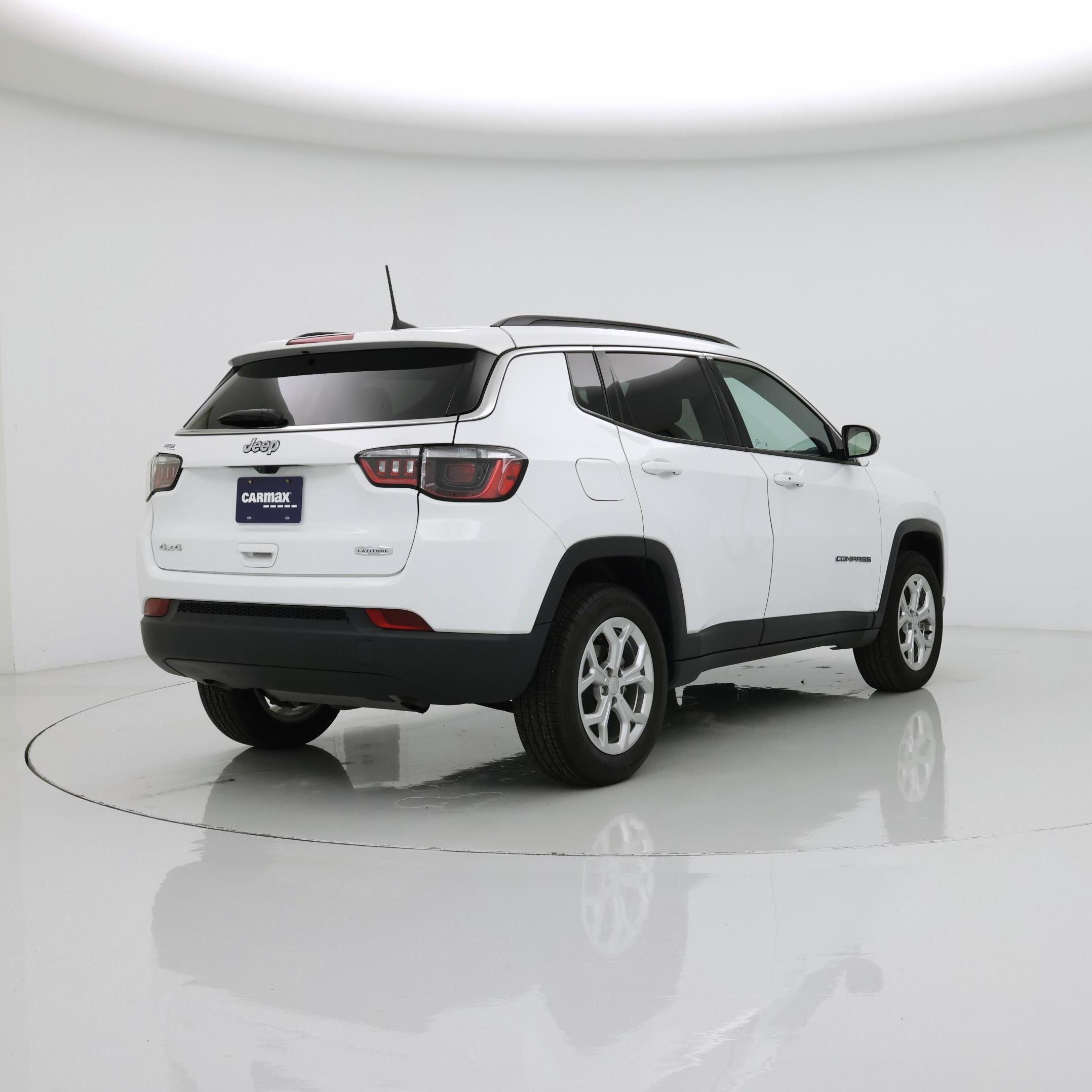Thumbnail: 2024 Jeep Compass - 8