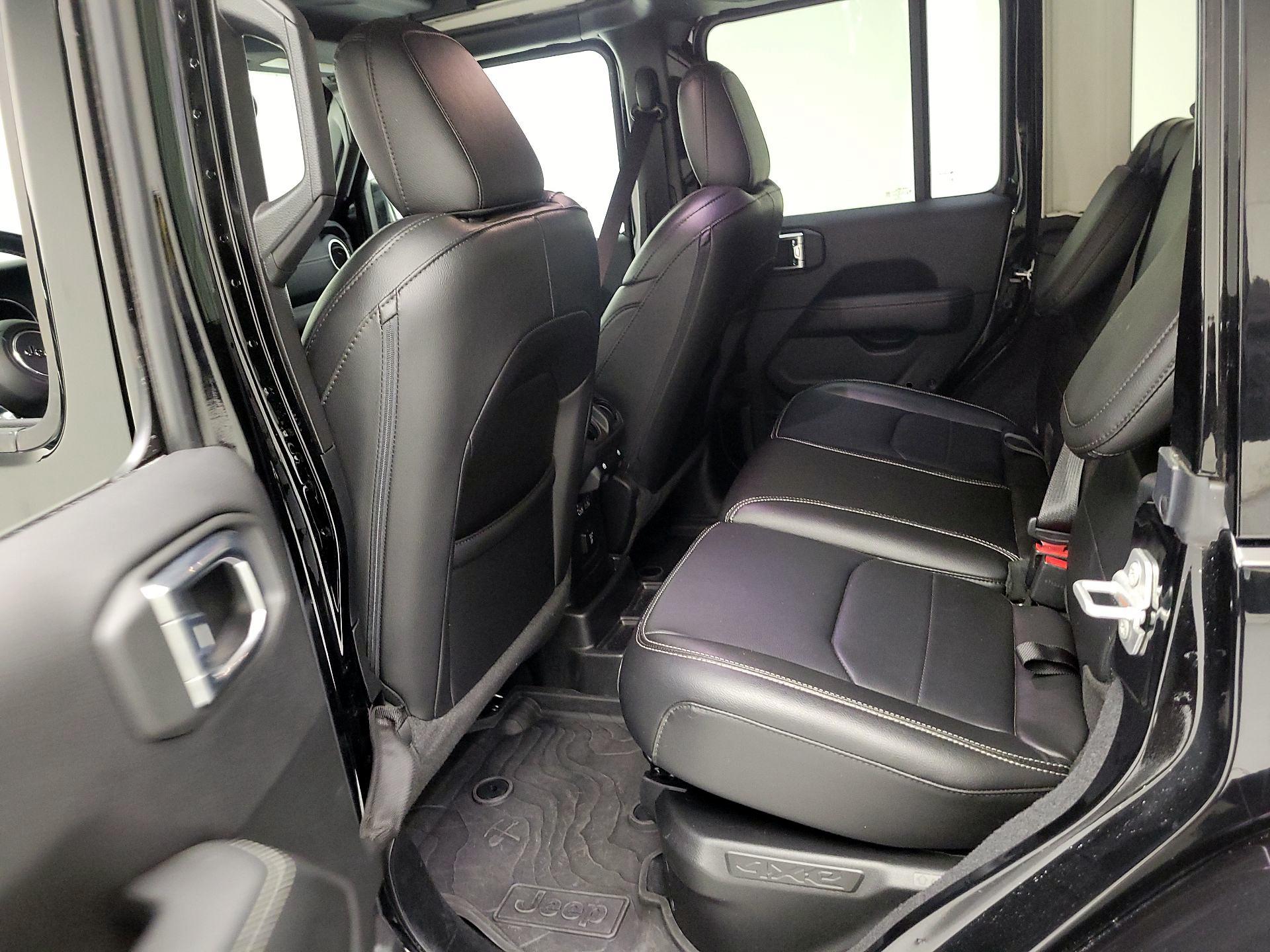 Thumbnail: 2023 Jeep Wrangler - 17