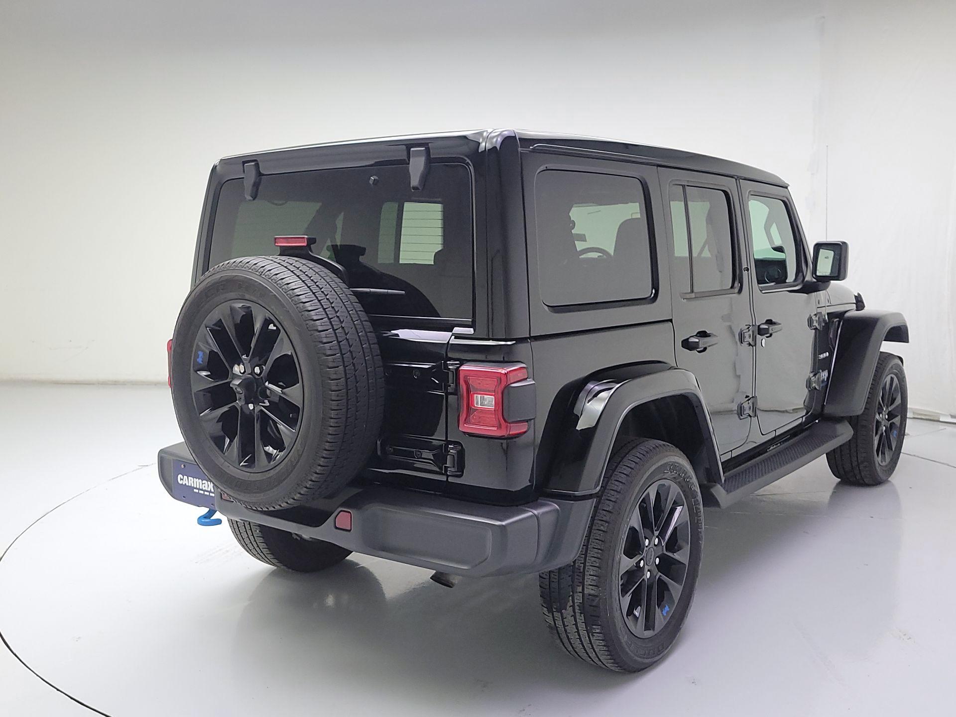 Thumbnail: 2023 Jeep Wrangler - 5
