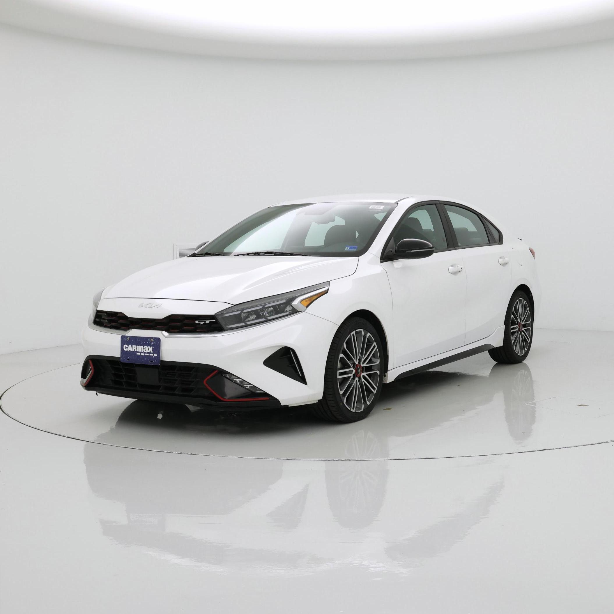 Thumbnail: 2022 Kia Forte - 4