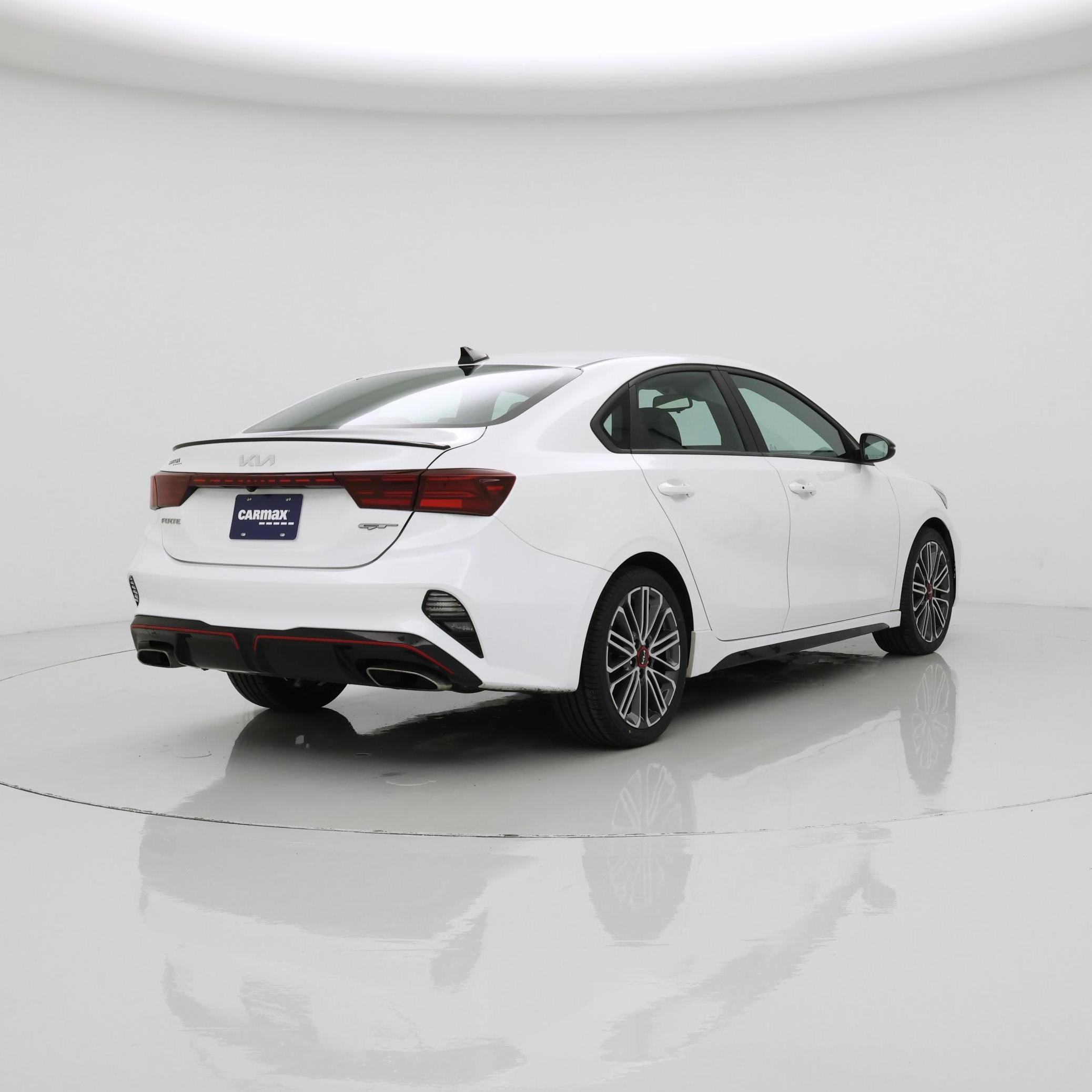 Thumbnail: 2022 Kia Forte - 8