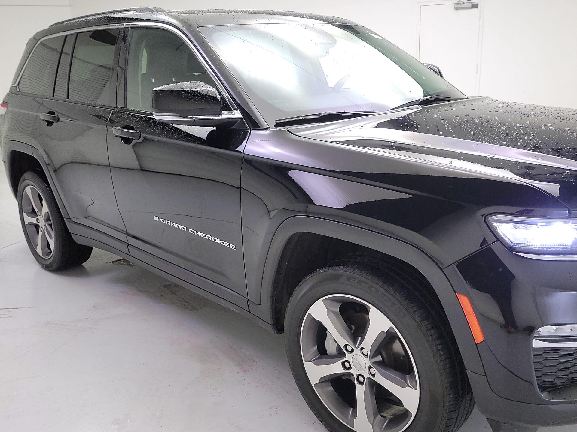 Thumbnail: 2023 Jeep Grand Cherokee - 1