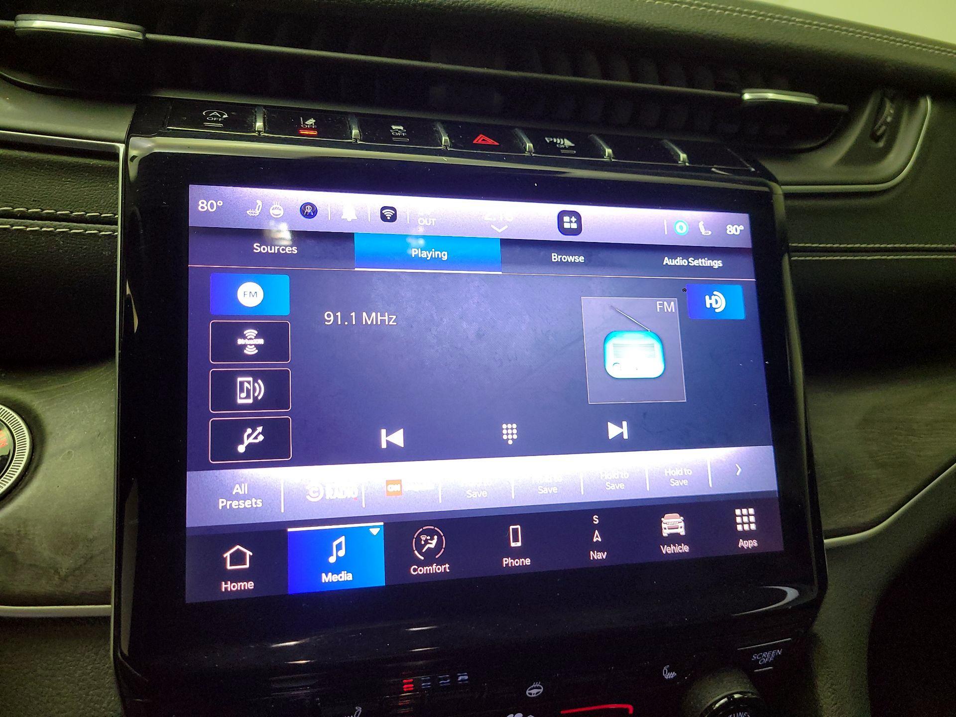 Thumbnail: 2023 Jeep Grand Cherokee - 13