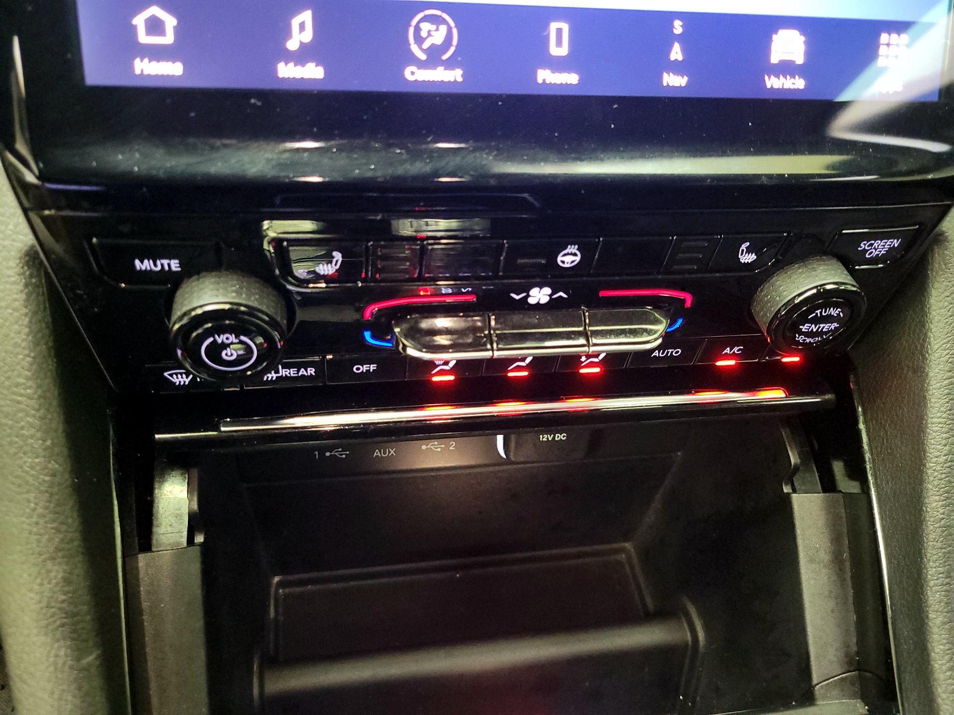 Thumbnail: 2023 Jeep Grand Cherokee - 14