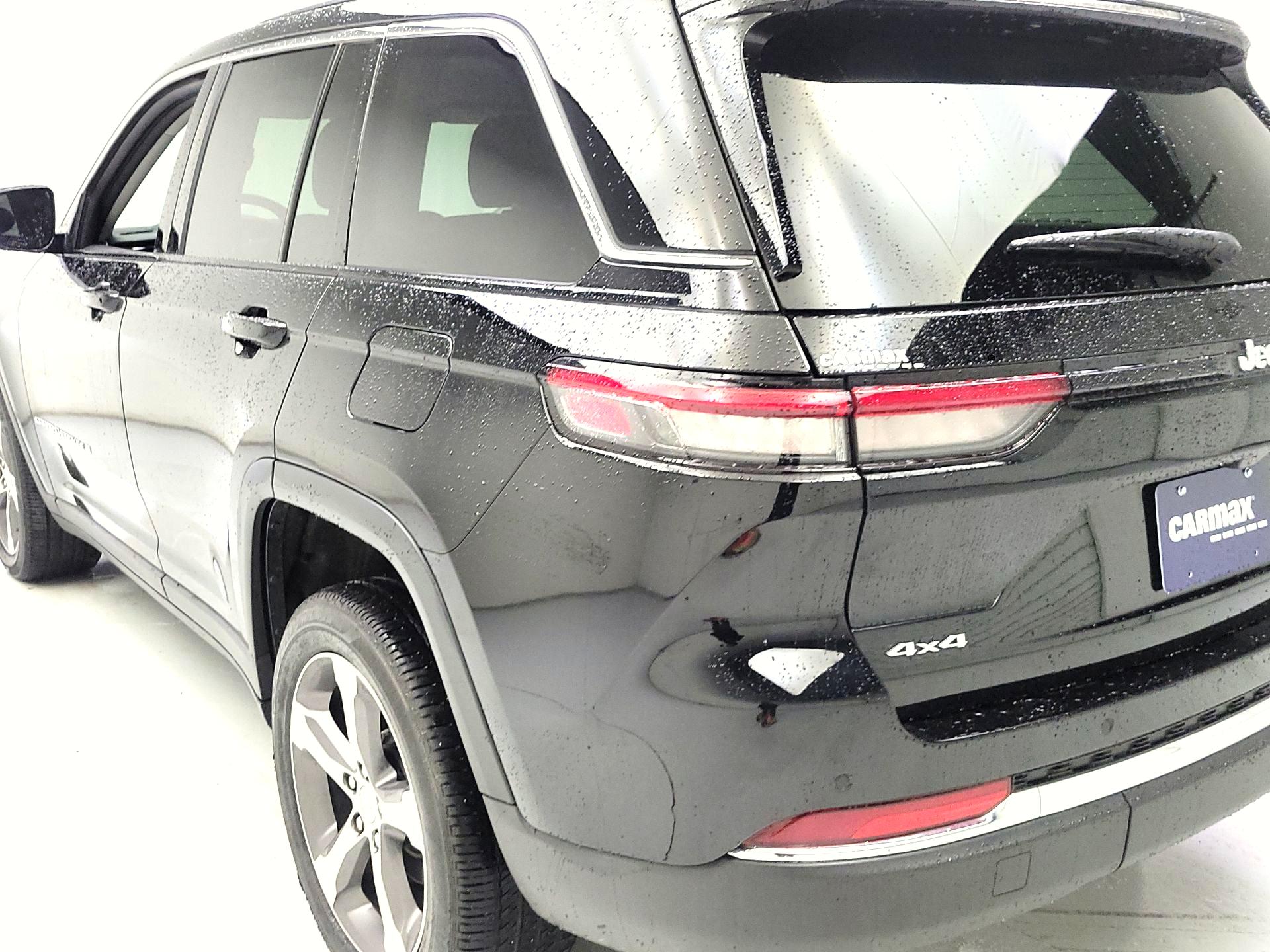 Thumbnail: 2023 Jeep Grand Cherokee - 7