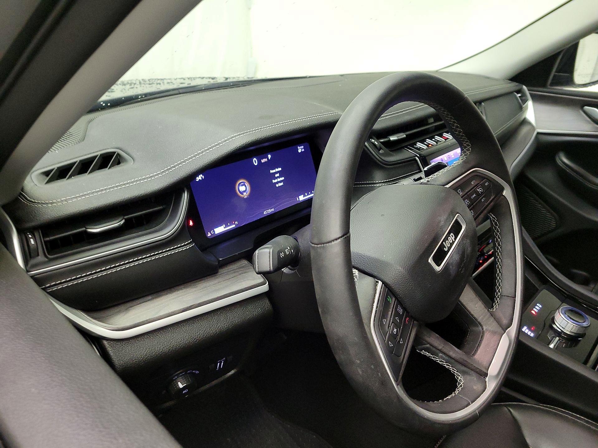 Thumbnail: 2023 Jeep Grand Cherokee - 8