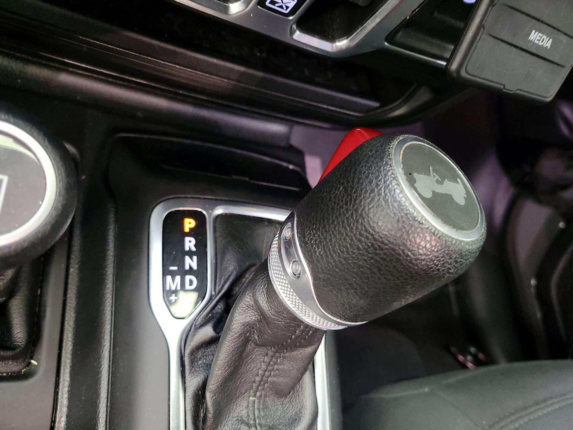 Thumbnail: 2021 Jeep Wrangler - 15