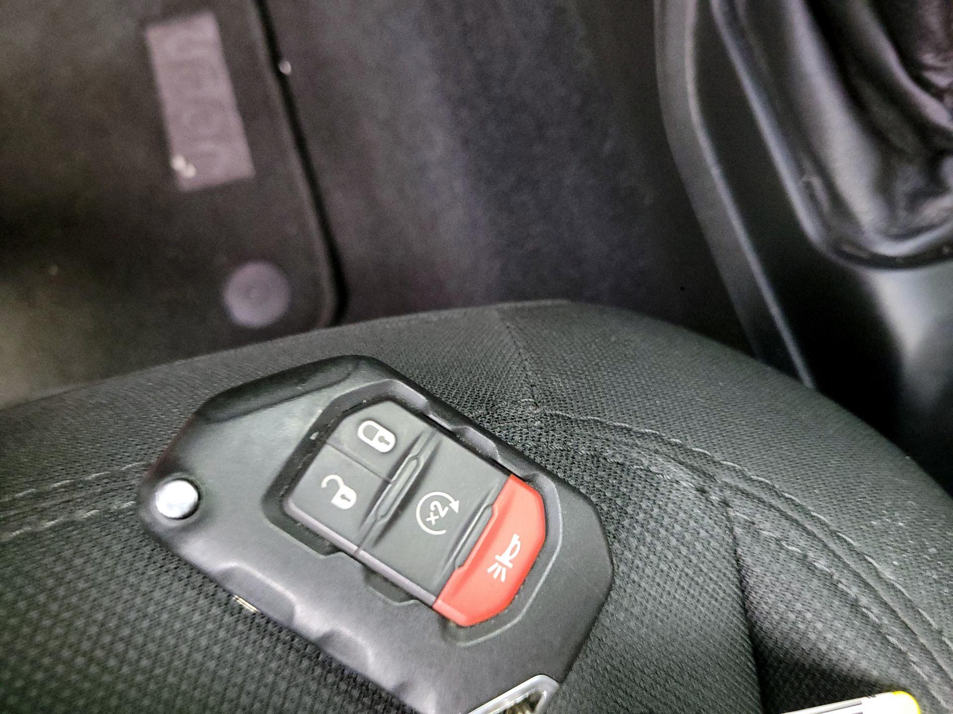 Thumbnail: 2021 Jeep Wrangler - 20