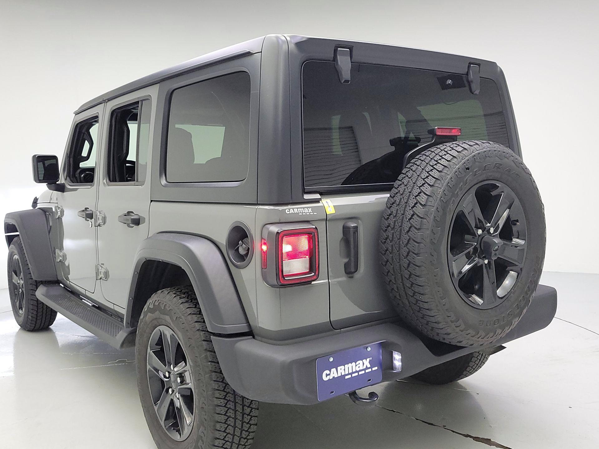 Thumbnail: 2021 Jeep Wrangler - 7