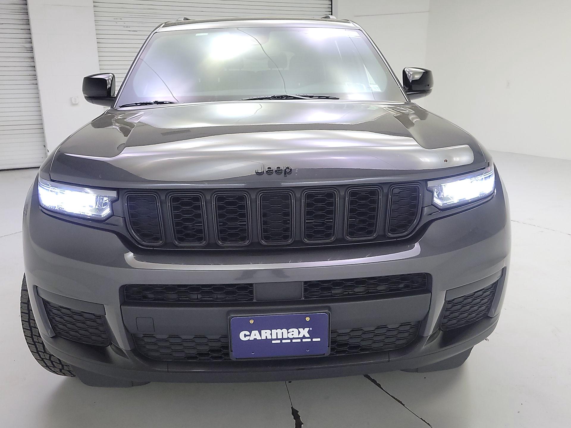 Thumbnail: 2023 Jeep Grand Cherokee L - 2