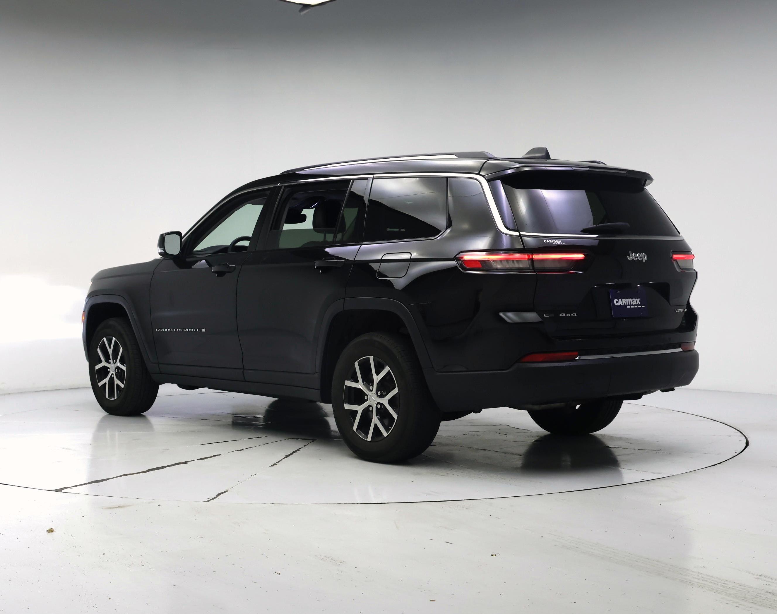 Thumbnail: 2023 Jeep Grand Cherokee L - 2