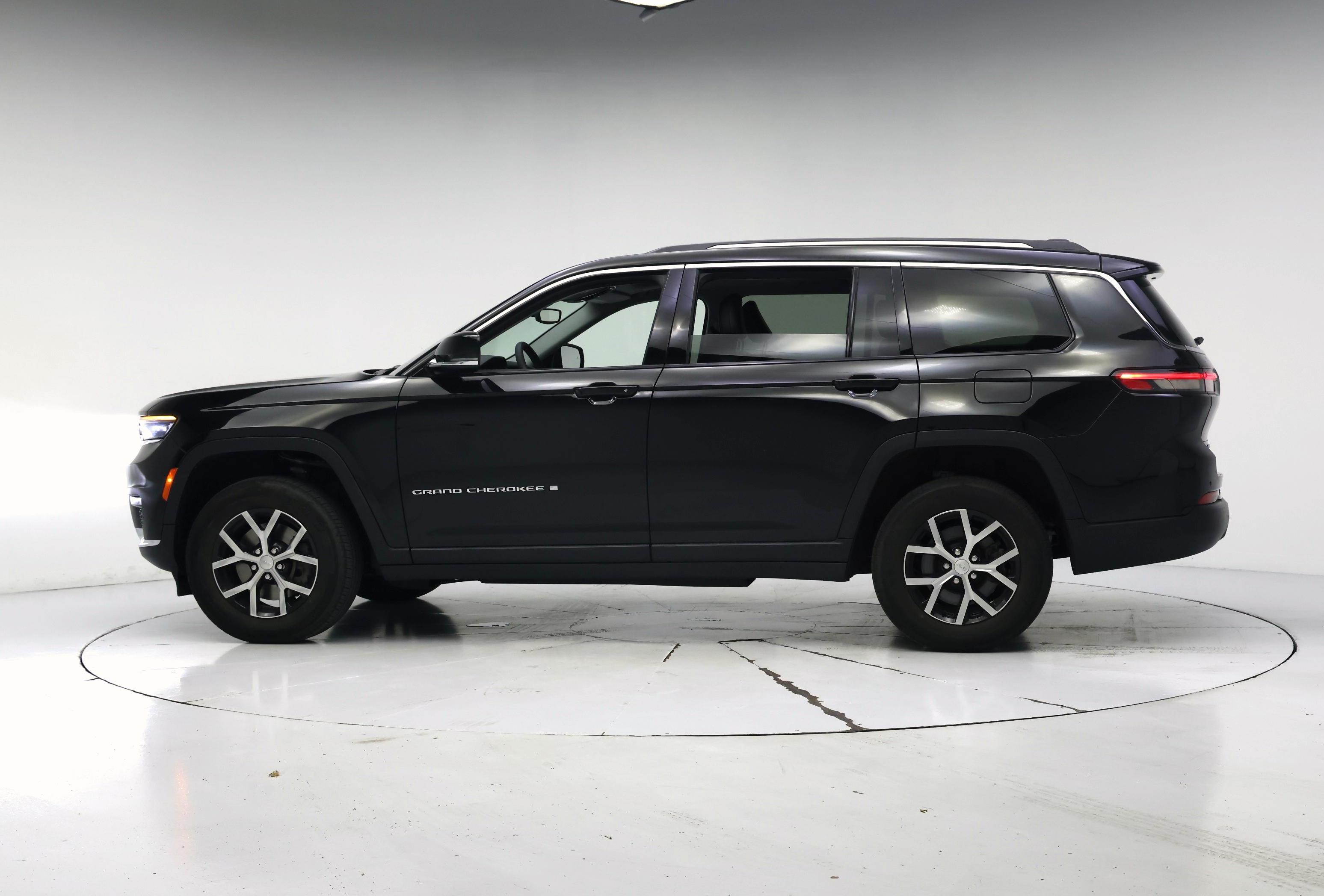 Thumbnail: 2023 Jeep Grand Cherokee L - 3