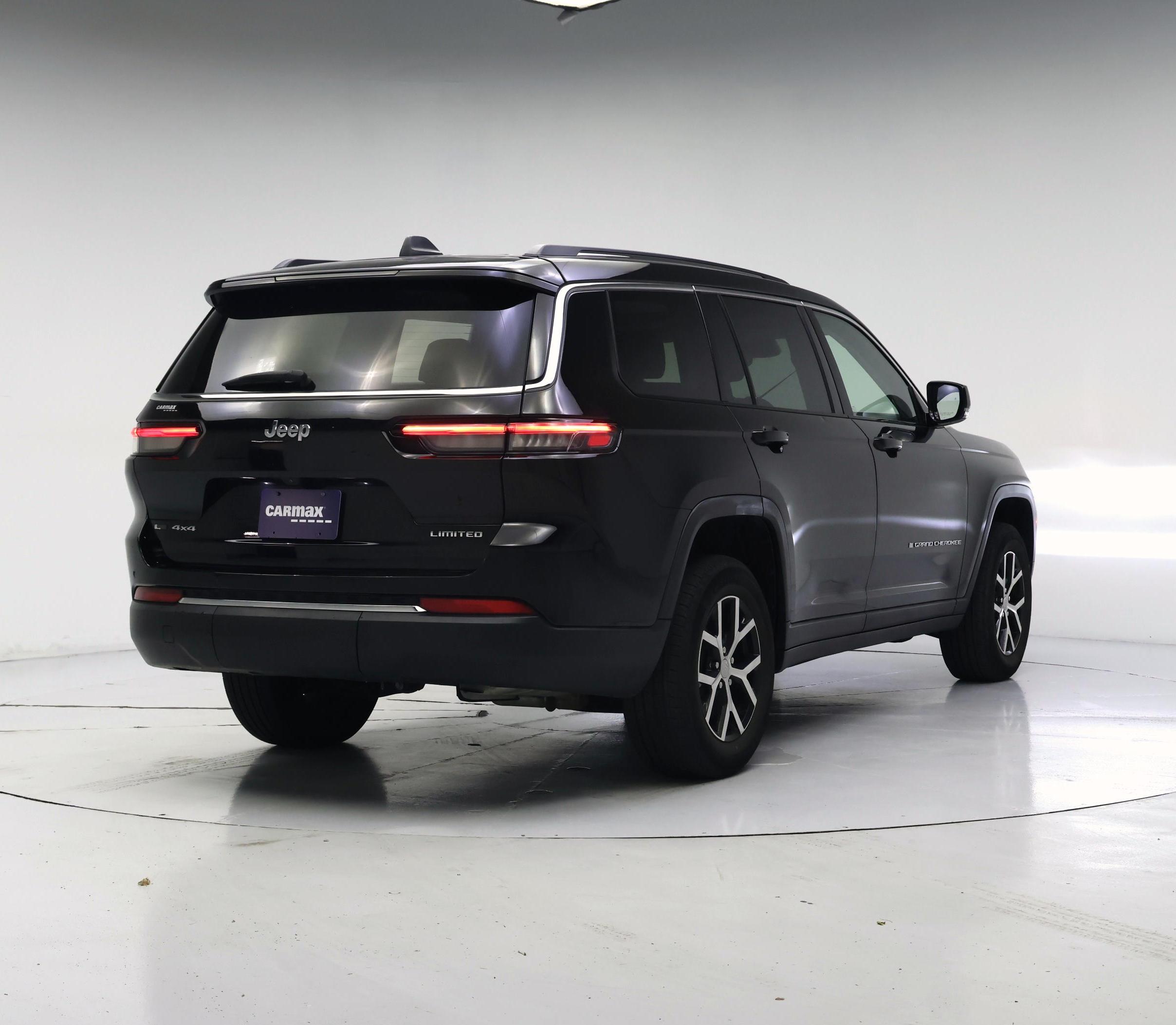 Thumbnail: 2023 Jeep Grand Cherokee L - 8