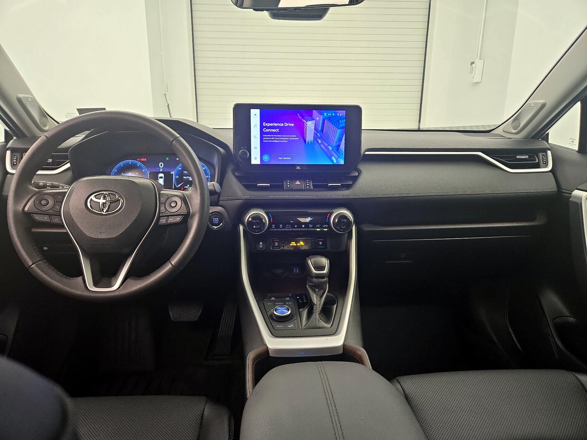 Thumbnail: 2023 Toyota RAV4 - 9