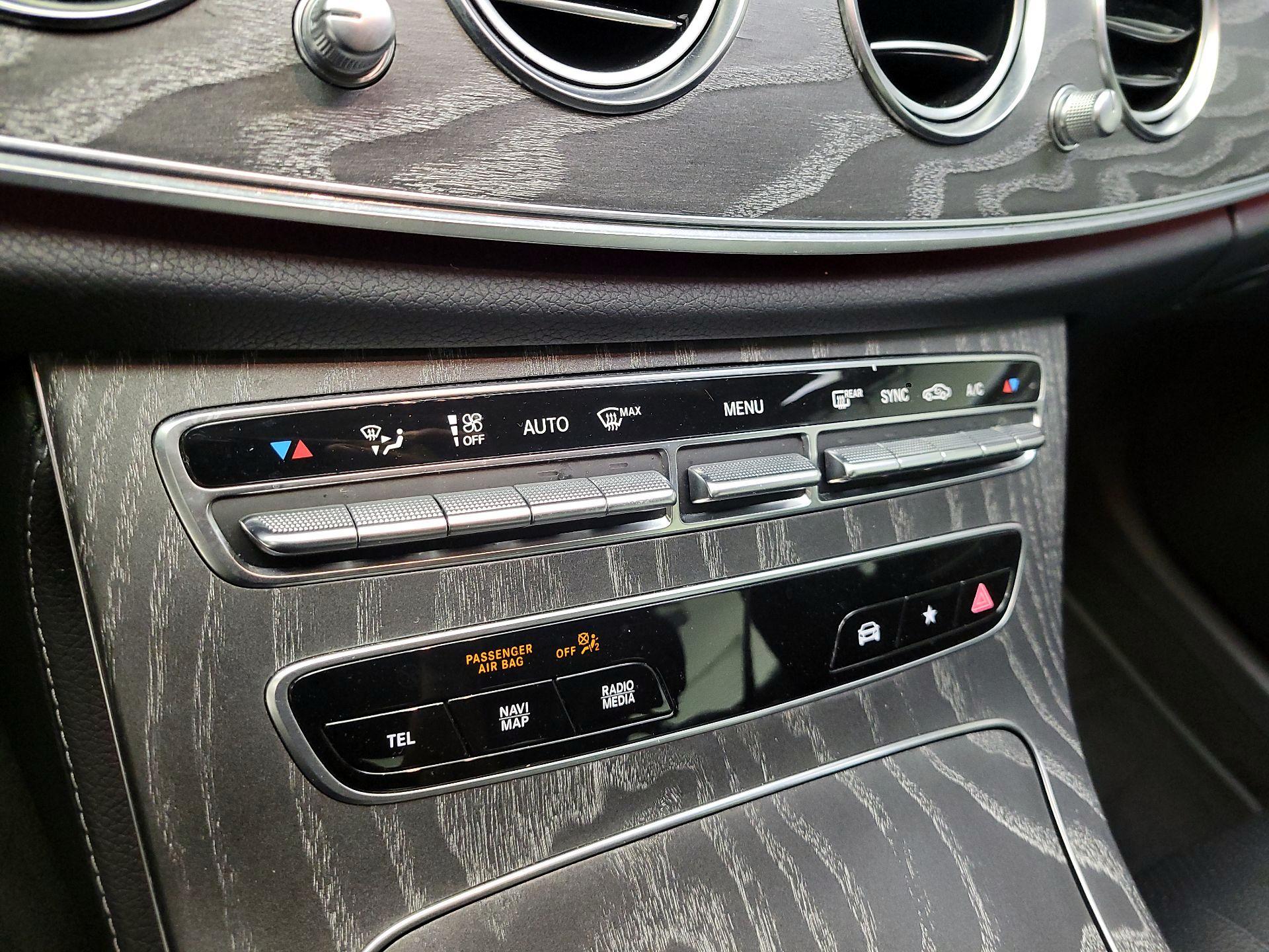 Thumbnail: 2021 Mercedes-Benz E-Class - 17