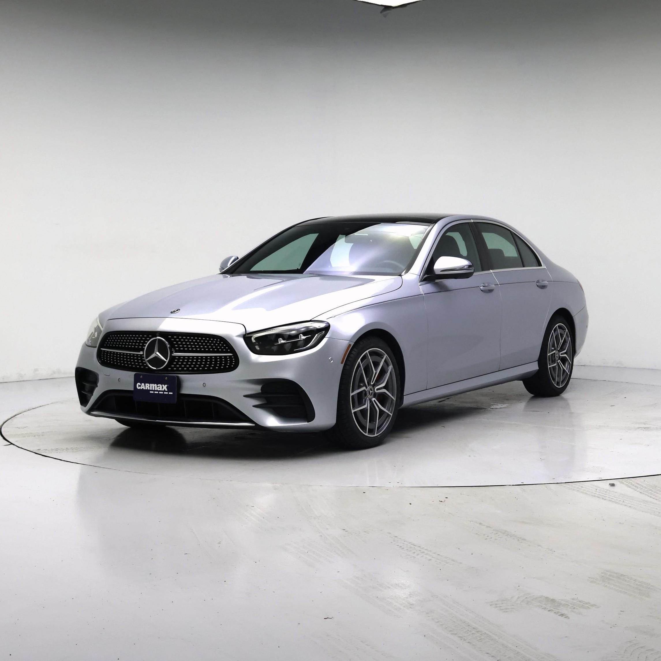 Thumbnail: 2021 Mercedes-Benz E-Class - 4