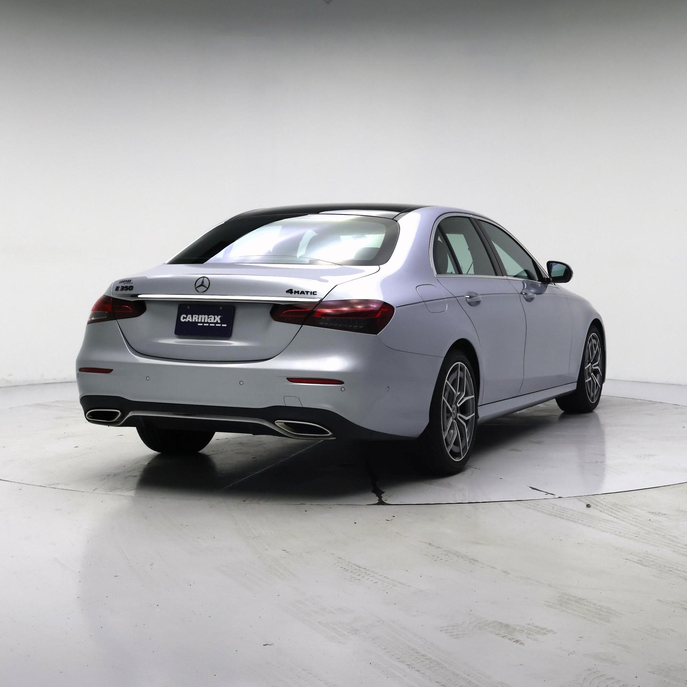 Thumbnail: 2021 Mercedes-Benz E-Class - 8