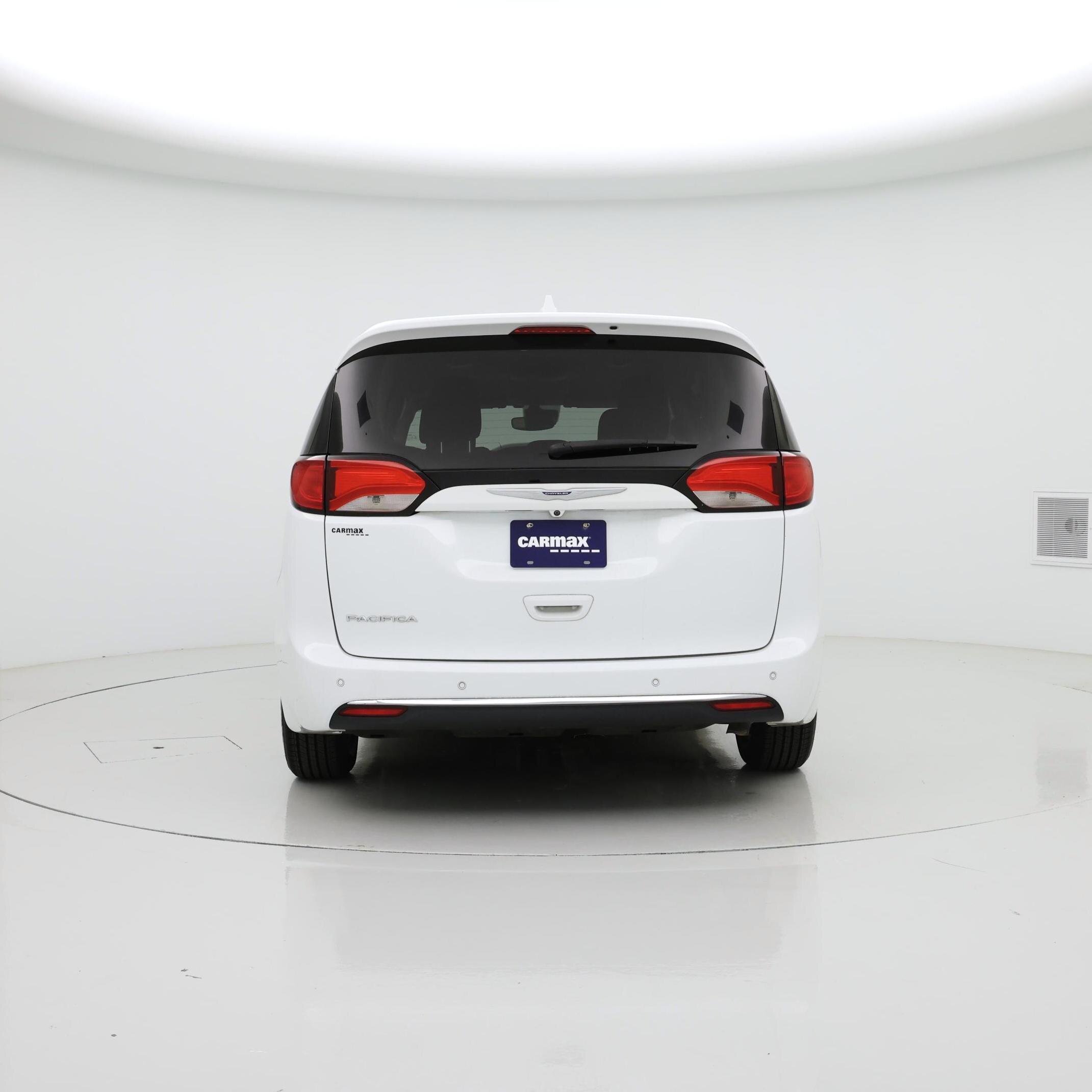 Thumbnail: 2020 Chrysler Pacifica - 6