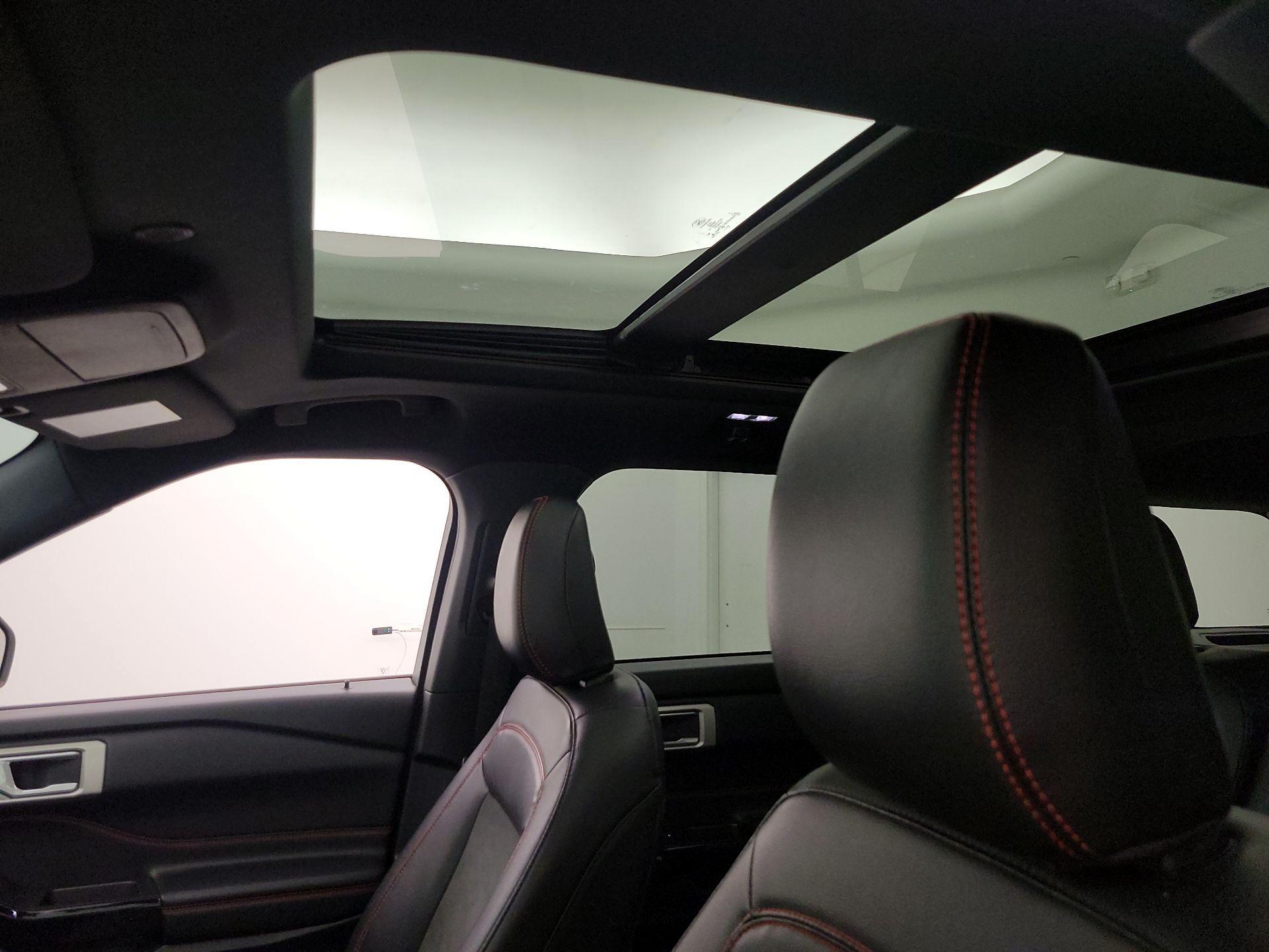 Thumbnail: 2022 Ford Explorer - 20