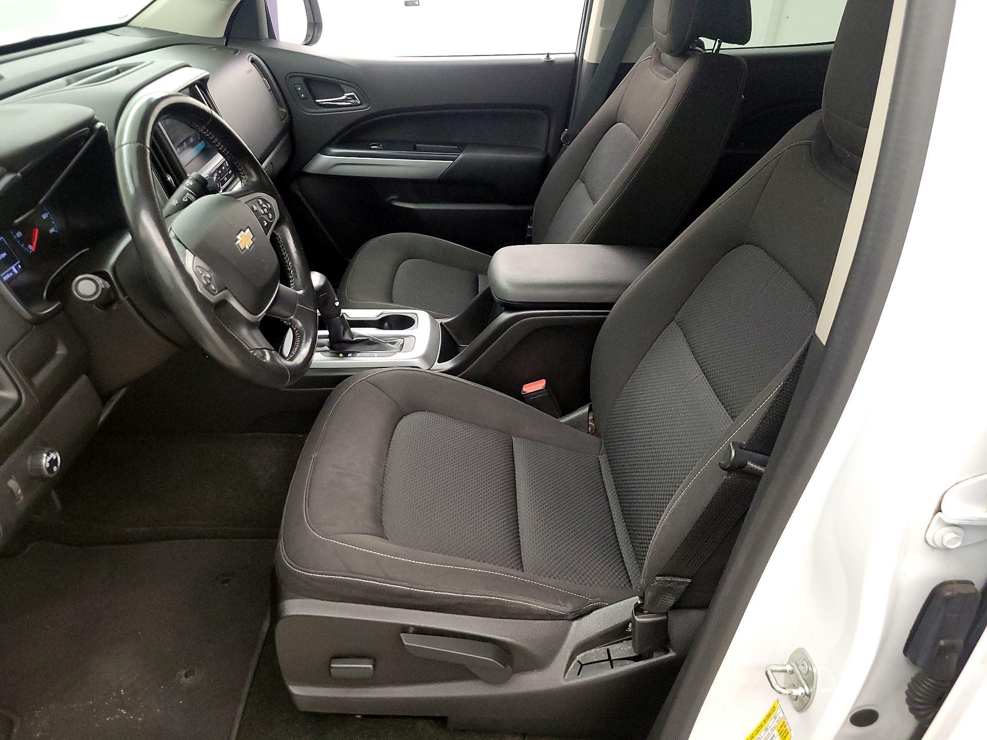Thumbnail: 2015 Chevrolet Colorado - 11