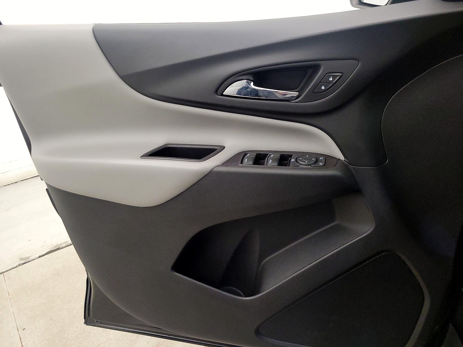 Thumbnail: 2021 Chevrolet Equinox - 12