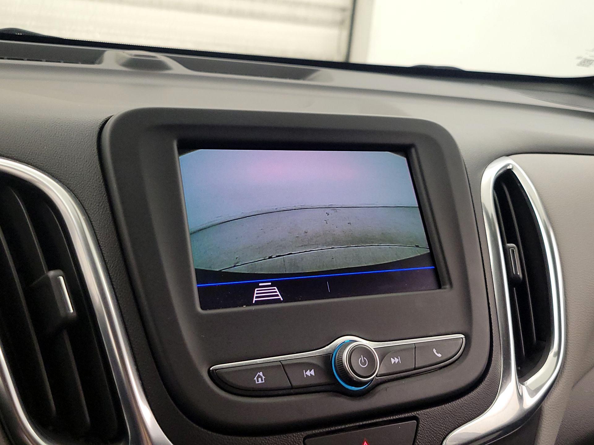 Thumbnail: 2021 Chevrolet Equinox - 14