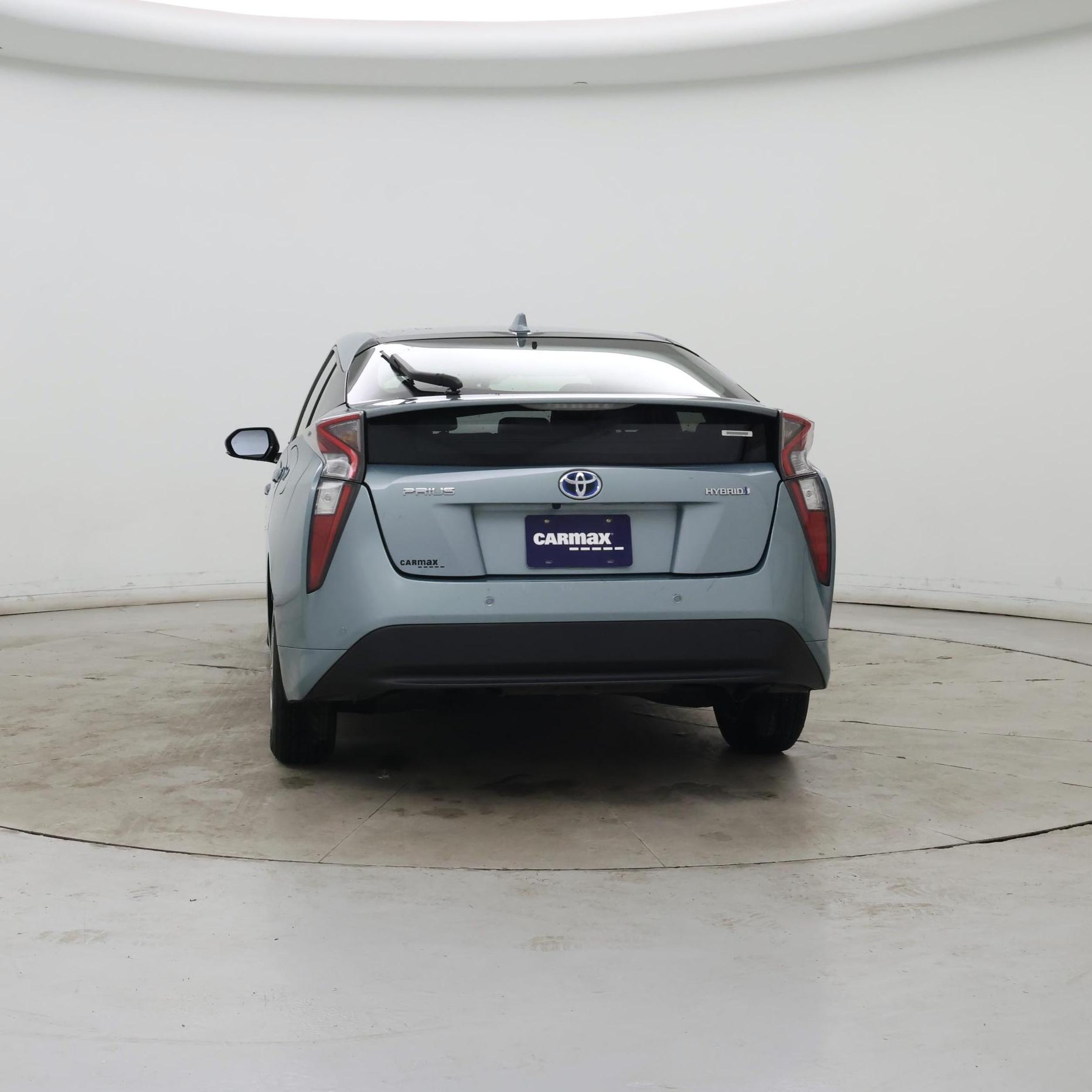 Thumbnail: 2017 Toyota Prius - 6