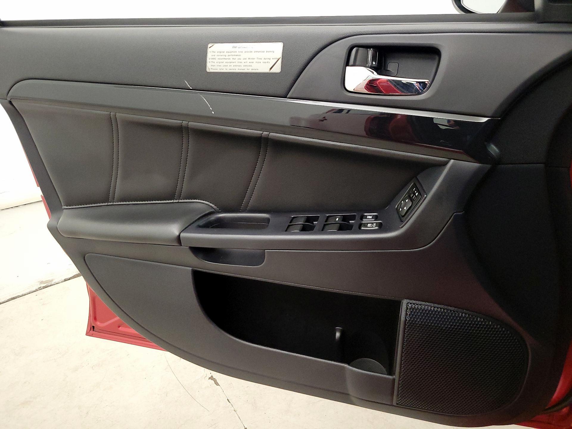 Thumbnail: 2015 Mitsubishi Lancer - 12