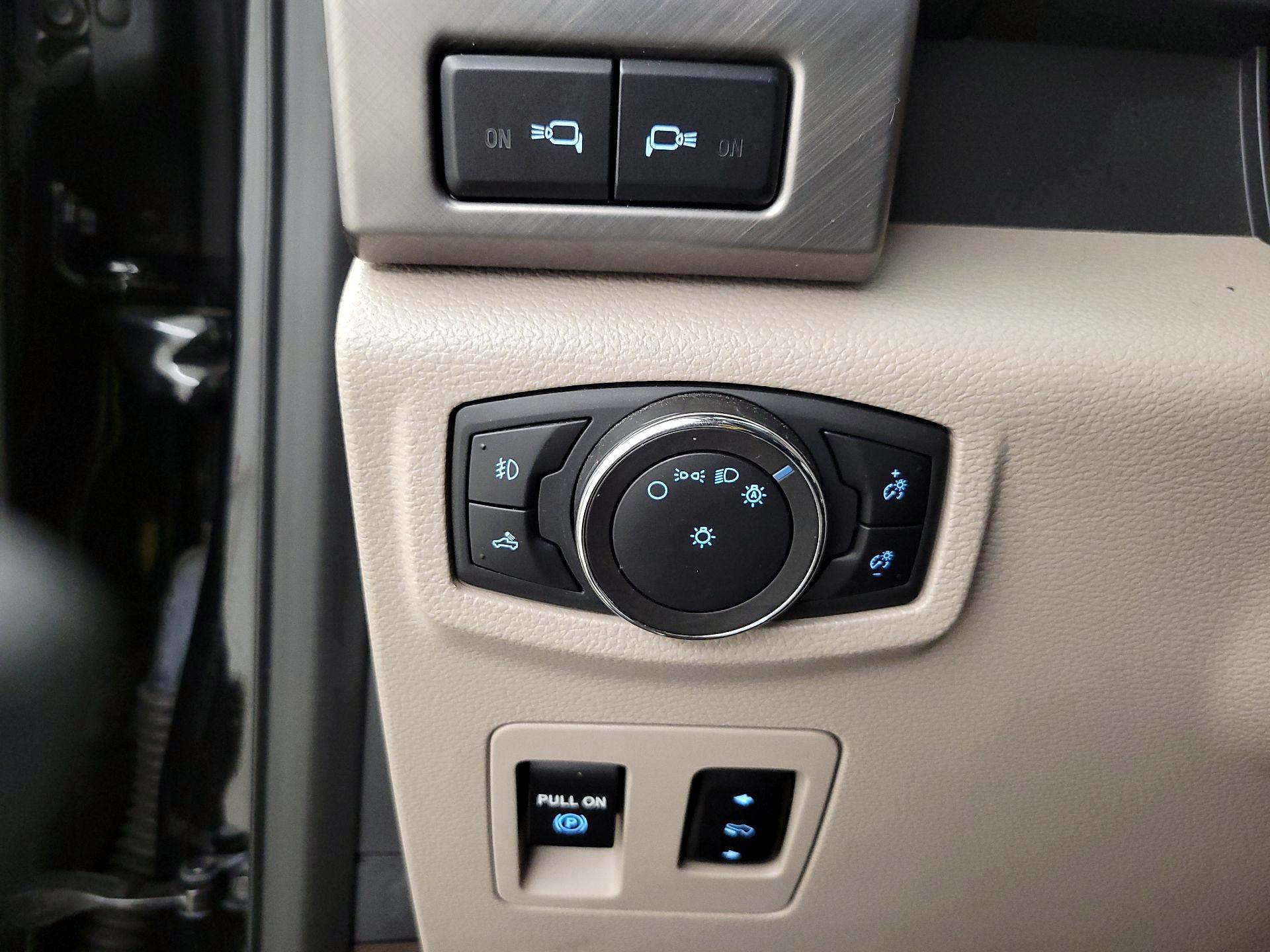 Thumbnail: 2020 Ford F-150 - 13