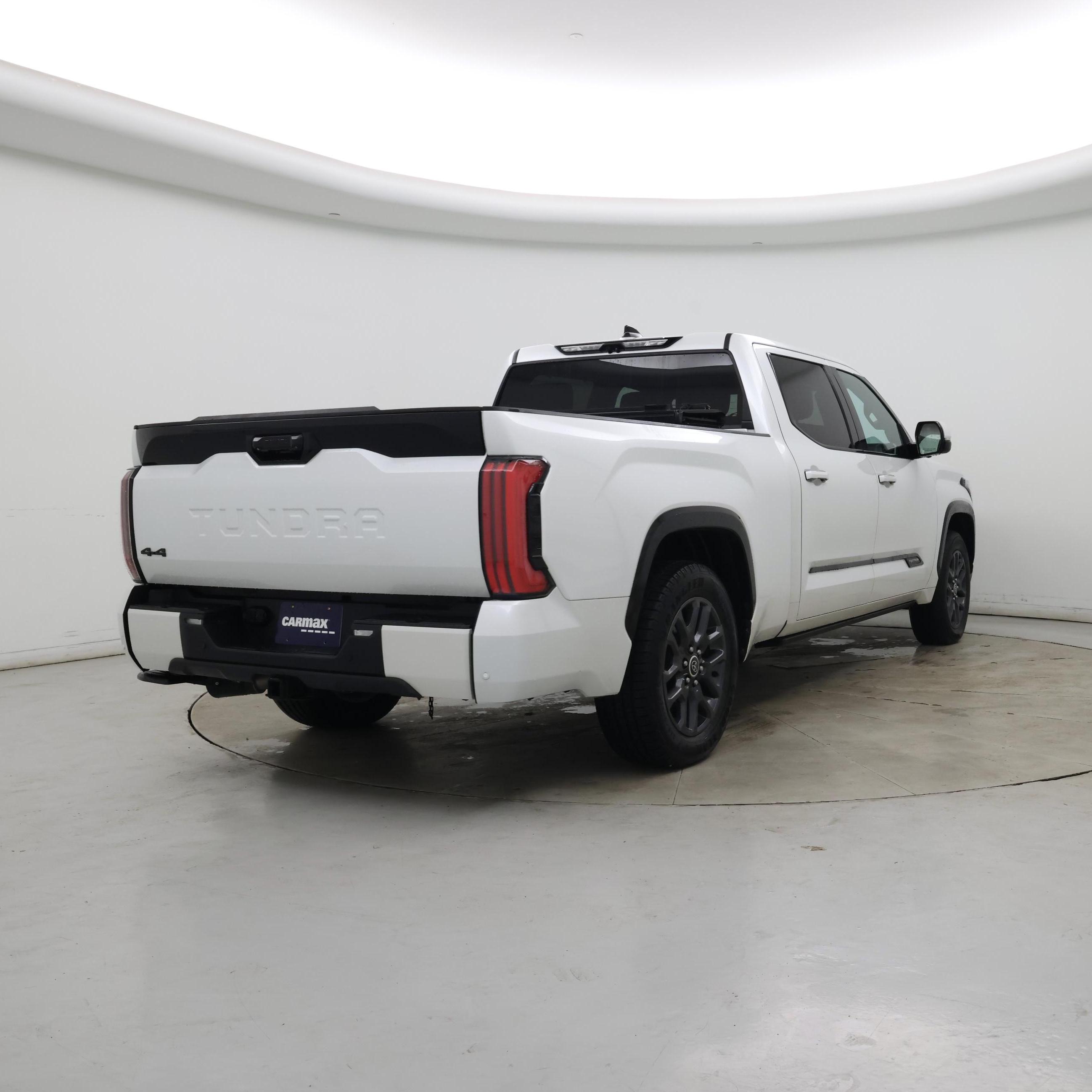 Thumbnail: 2022 Toyota Tundra - 8