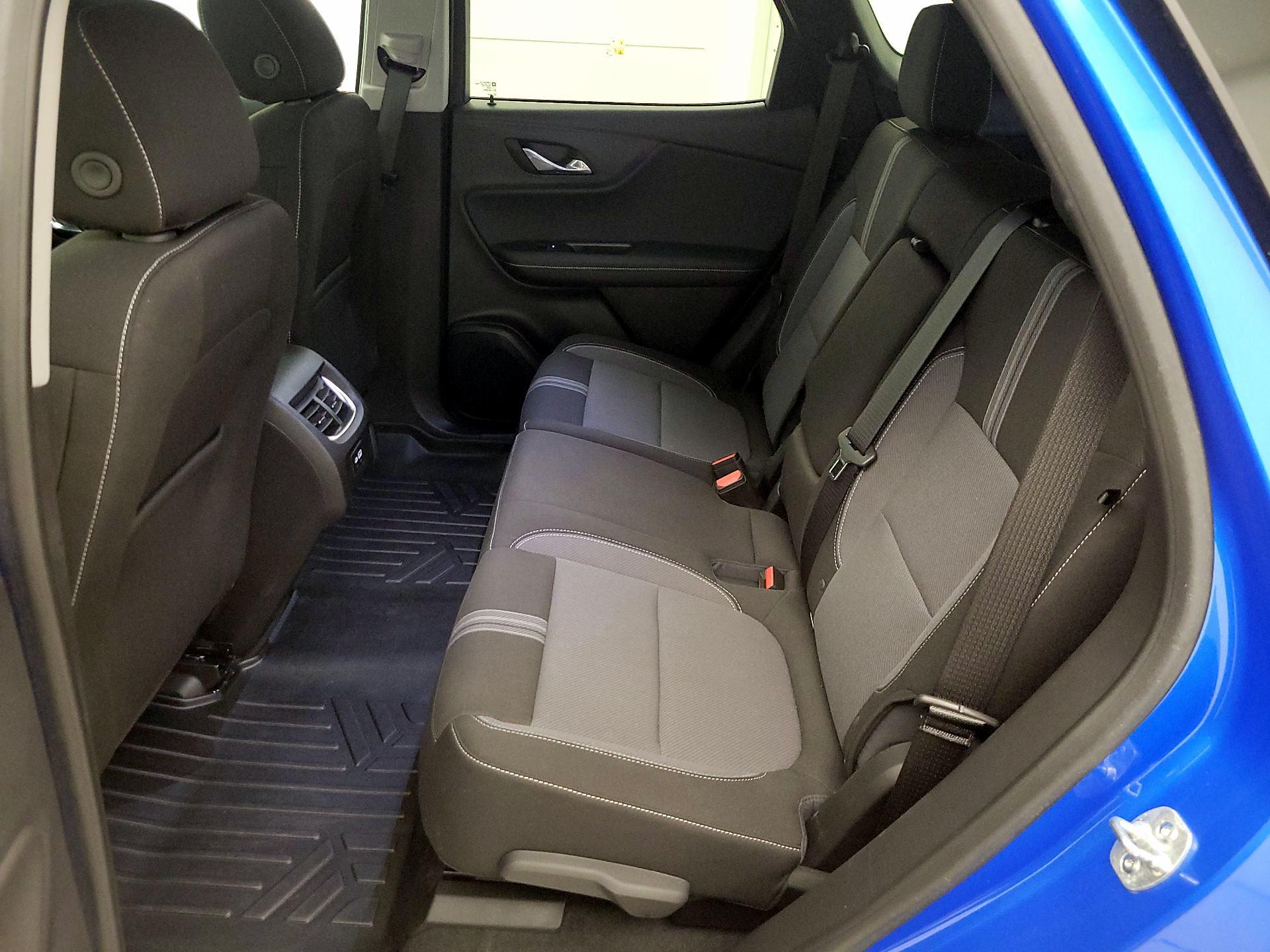 Thumbnail: 2025 Chevrolet Blazer - 19