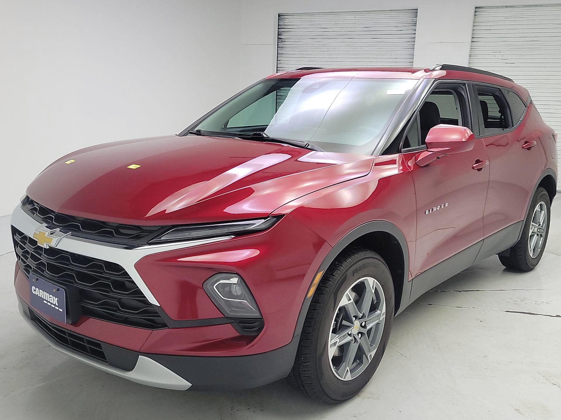 Thumbnail: 2023 Chevrolet Blazer - 3