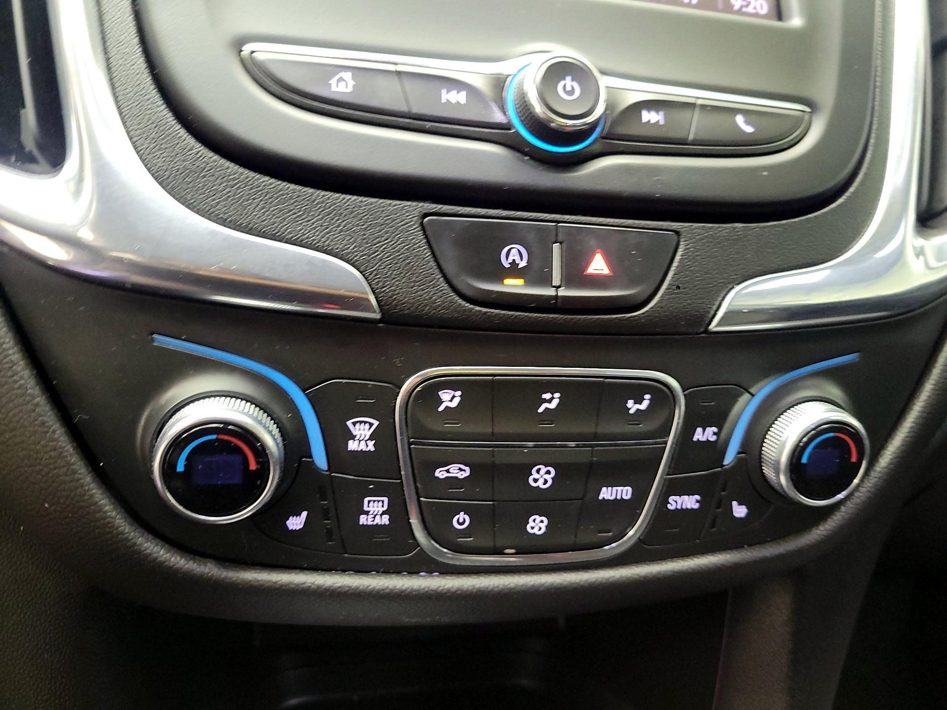 Thumbnail: 2022 Chevrolet Equinox - 14