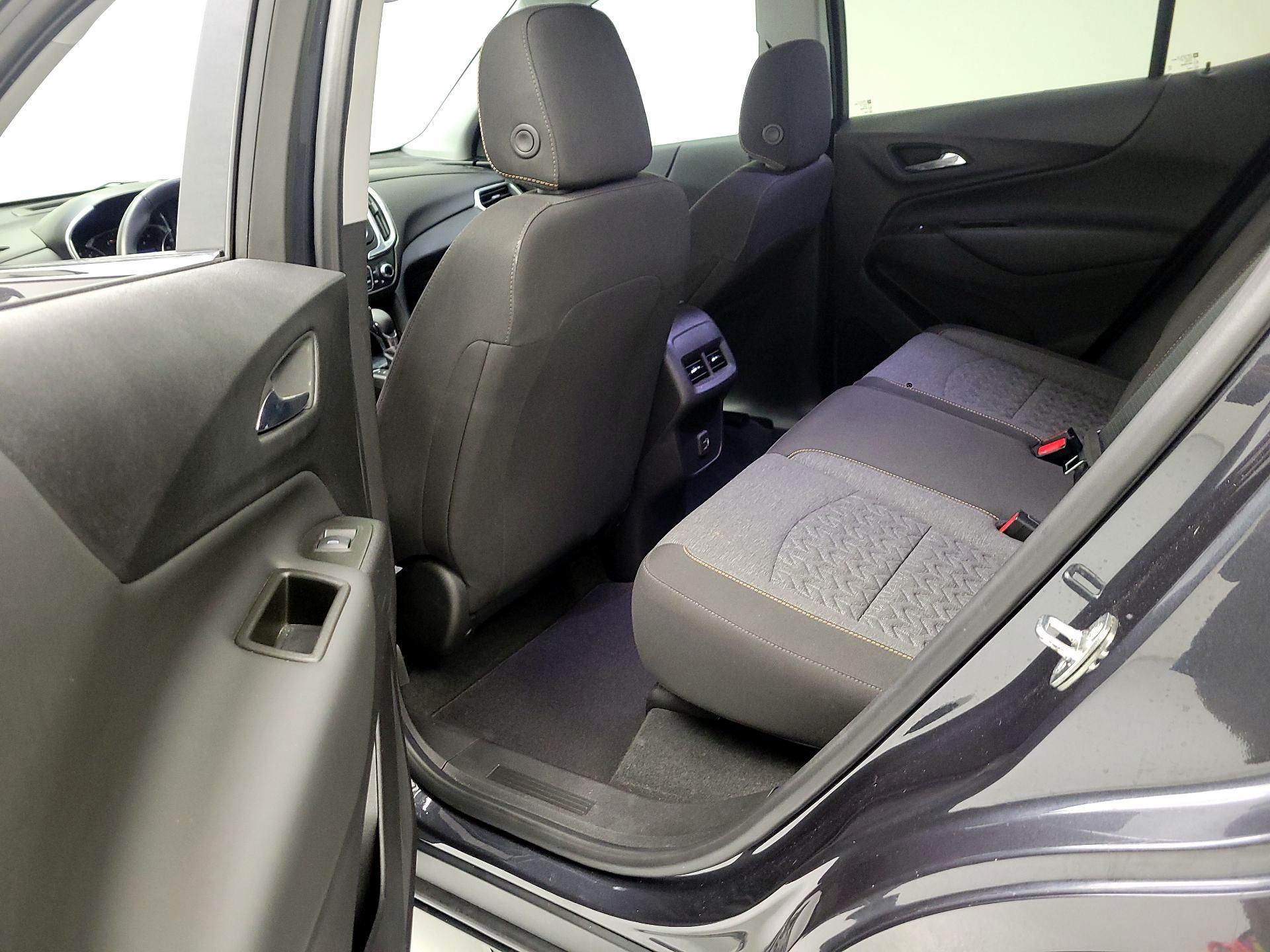 Thumbnail: 2022 Chevrolet Equinox - 17