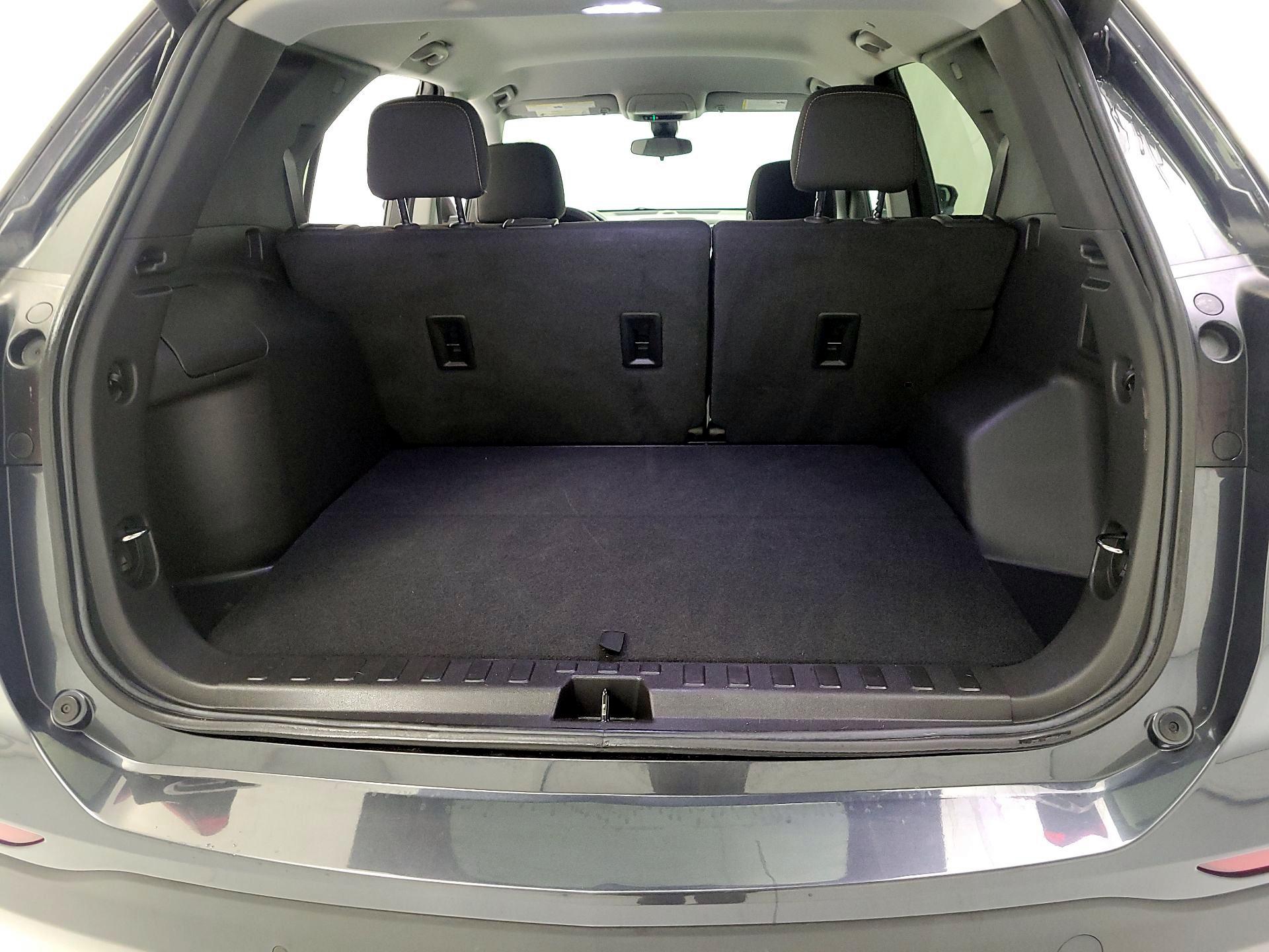 Thumbnail: 2022 Chevrolet Equinox - 18