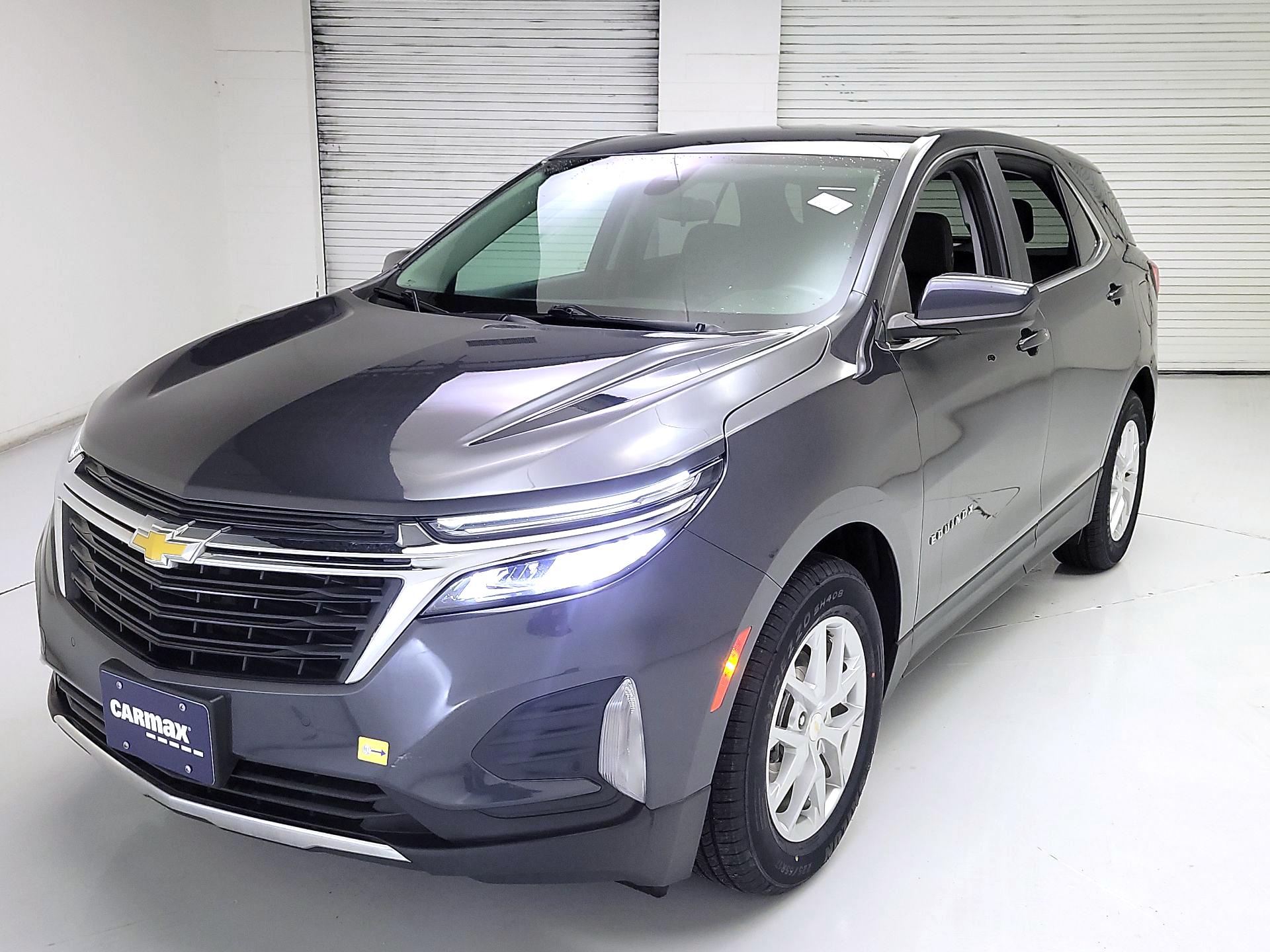 Thumbnail: 2022 Chevrolet Equinox - 3