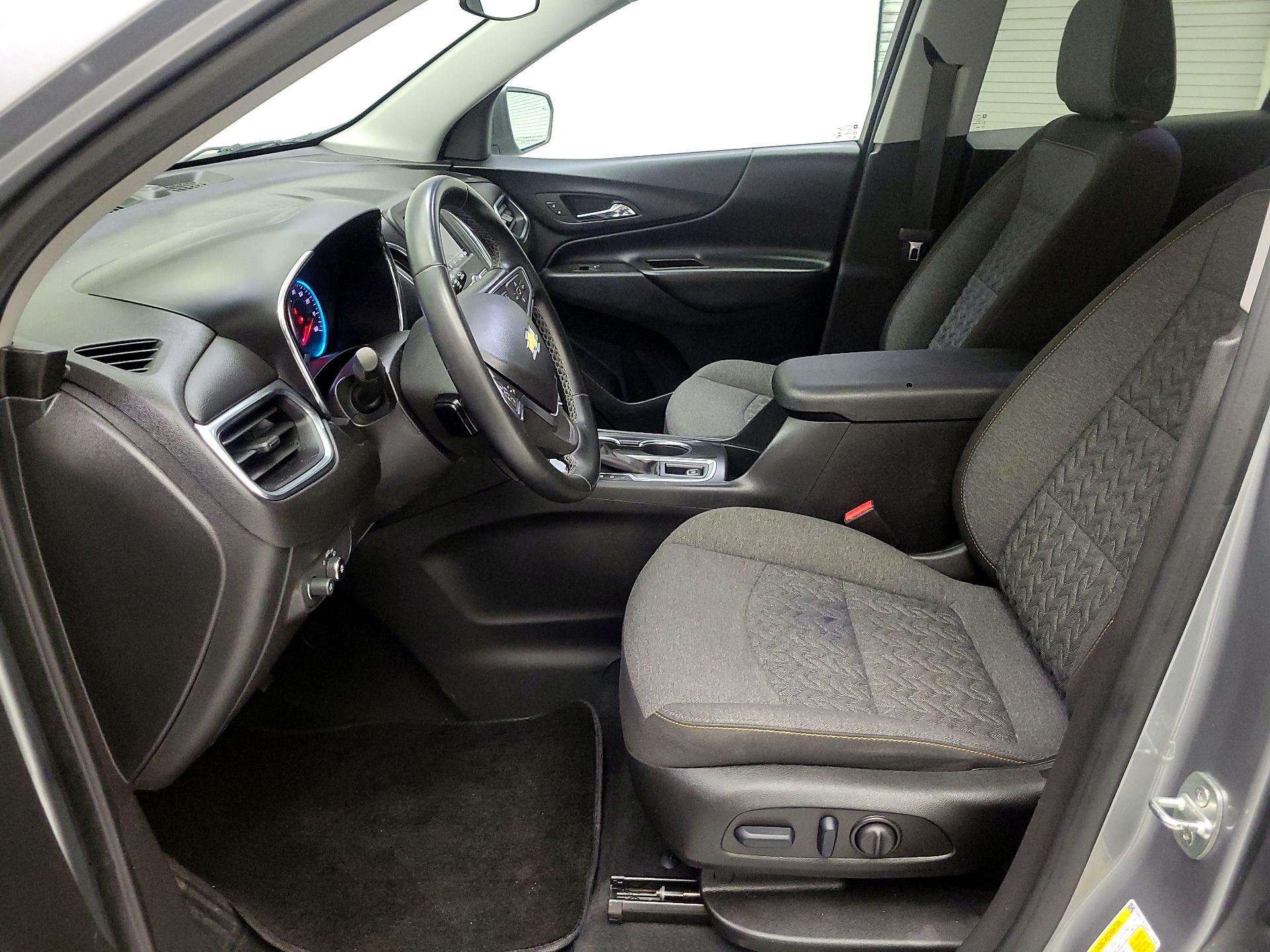 Thumbnail: 2023 Chevrolet Equinox - 9